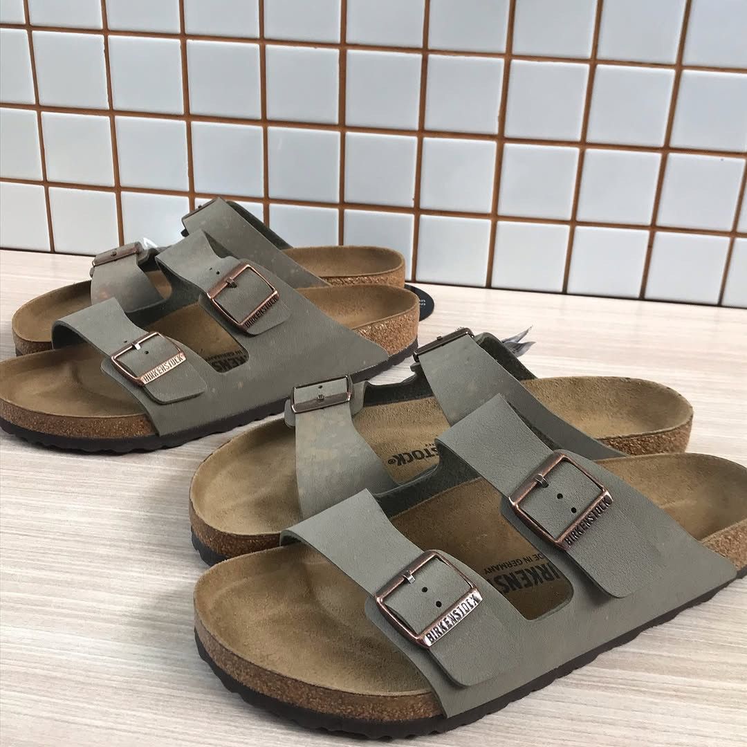 Birkenstock Steal Deal Birkenstock Arizona Birkibuc grey Stone Sandals Size US 9 / EU 42 - 14 Thumbnail