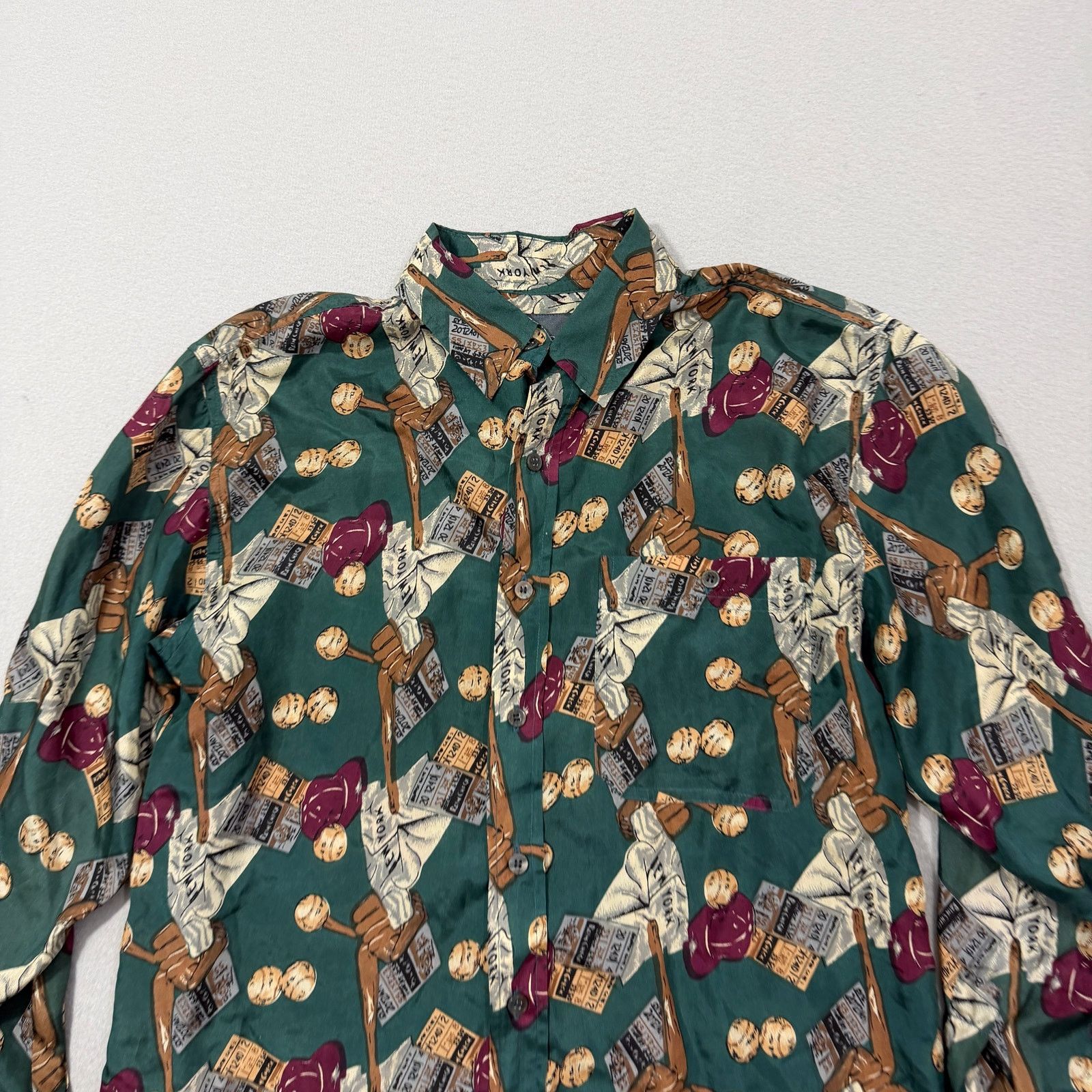 Vintage Vintage In Stock Baseball 100% Silk Button Shirt Medium Size US M / EU 48-50 / 2 - 2 Thumbnail