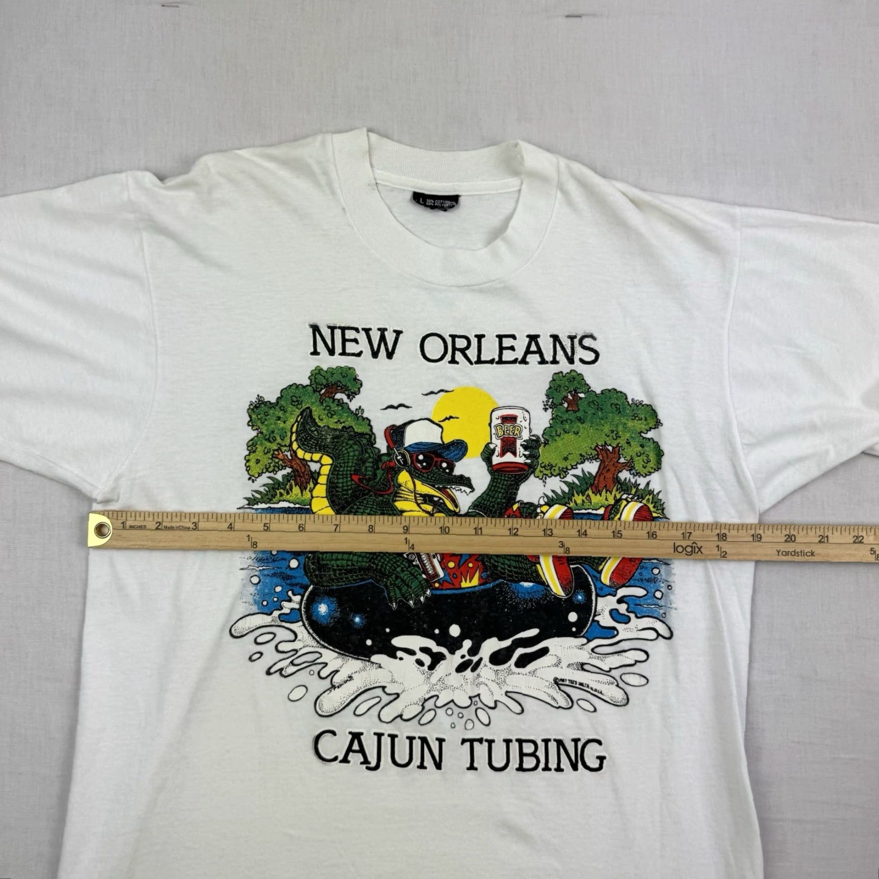Vintage VINTAGE Cajun Tubing T-Shirt Adult Large White Graphic Print Funny 1980s Mens Size US L / EU 52-54 / 3 - 7 Thumbnail