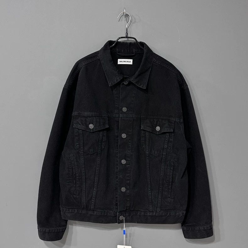 Balenciaga Balenciaga size 38 Back rhinestone logo denim jacket Size US XS / EU 42 / 0 - 1 Thumbnail