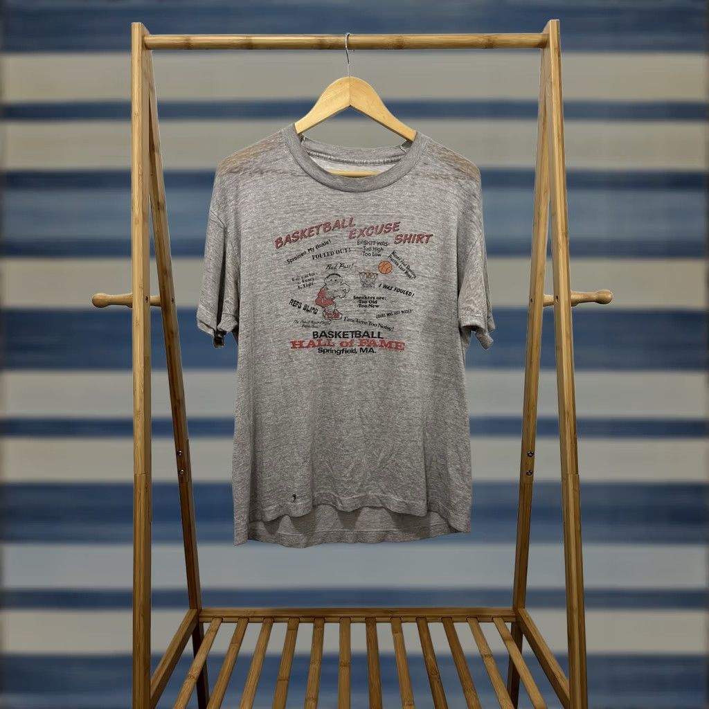 Frame VINTAGE 80s Basketball Hall Of Frame Excuses Paper Thin Burnout Worn T-Shirt XL Gray Nike Shirt Mens Size US XL / EU 56 / 4 - 1 Thumbnail