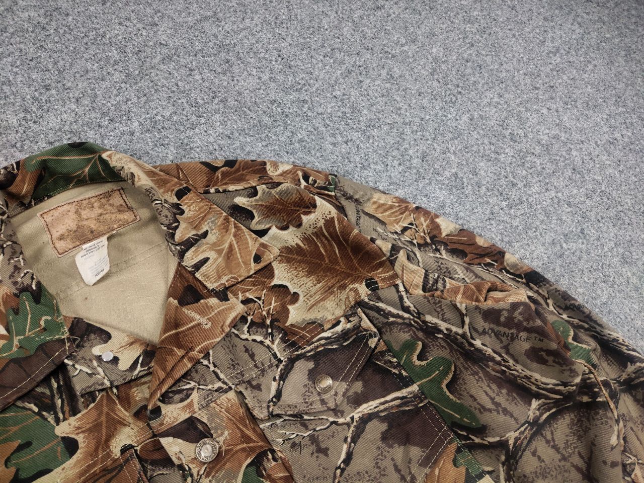 Wrangler Vintage 90's Wrangler Trucker Realtree USA Made Jacket Size US L / EU 52-54 / 3 - 7 Thumbnail