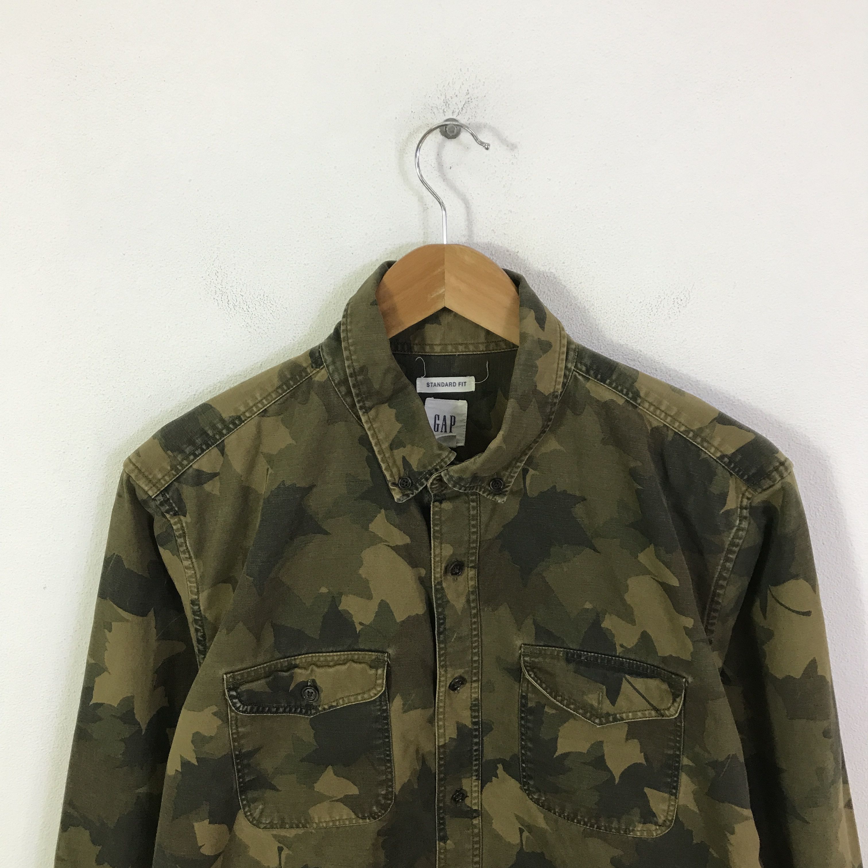 Gap Gap Camo button up shirt K116B13 Size US L / EU 52-54 / 3 - 2 Thumbnail