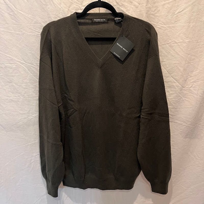 Other NWT Richard Waithe Sweater Jumper Cashmere V Neck Olive Sz L Size US L / EU 52-54 / 3 - 1 Thumbnail