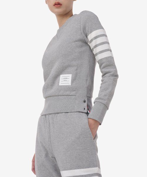 Thom Browne o1s22i1n0924 4-Bar Crewneck Sweater in Grey Size M / US 6-8 / IT 42-44 - 4 Thumbnail