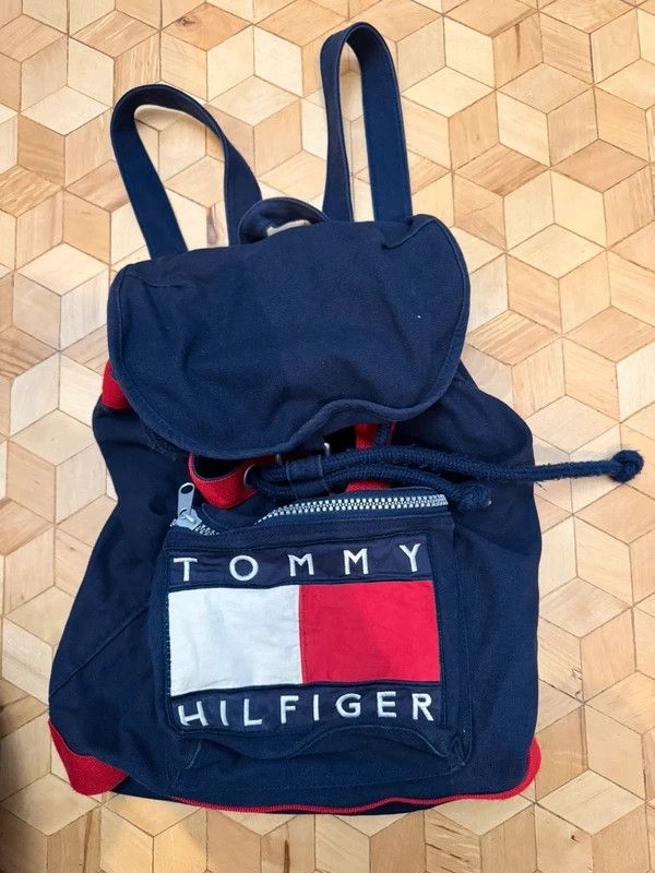 Tommy Hilfiger Tommy Hilfiger Vintage 90s Big Logo Navy Backpack Size ONE SIZE - 1 Thumbnail