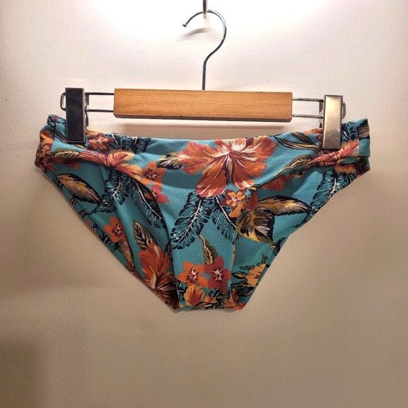 Other June Swimwear Aloha Floral Print Bikini 2 Piece Set - S Size ONE SIZE - 3 Thumbnail