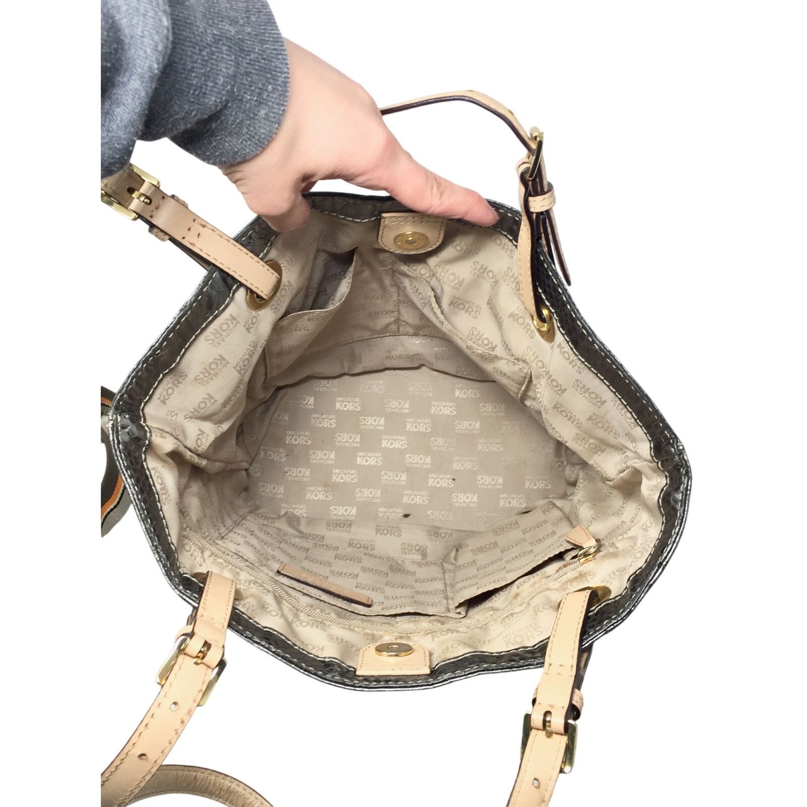 Michael Kors Michael Kors Jet Set Gray Leather Python Embossed Tote Bag Size ONE SIZE - 6 Thumbnail