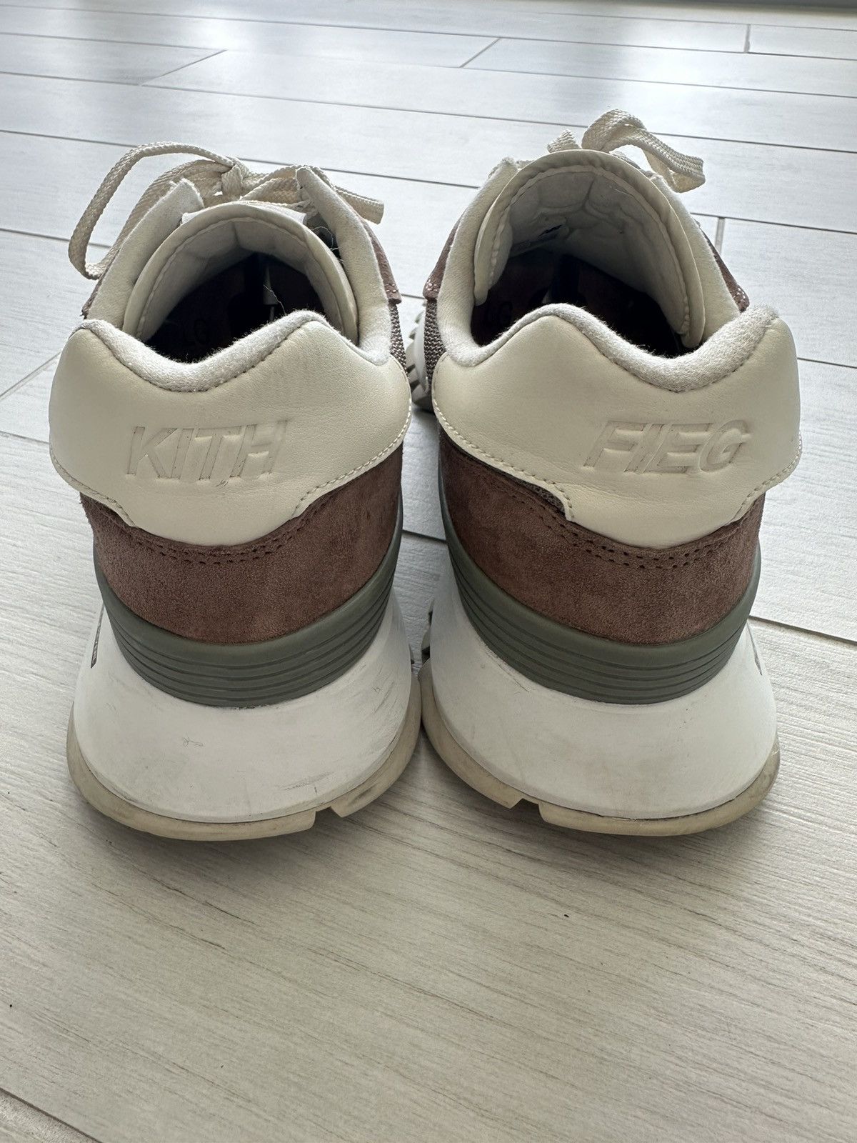 New Balance x Kith MS1300 10th Anniversary - Antler