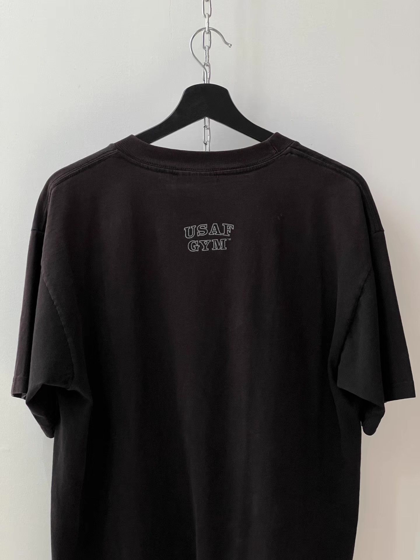 Balenciaga Vintage Washed Eagle USAF Short Sleeve T-shirt Q13 Size US L / EU 52-54 / 3 - 8 Thumbnail