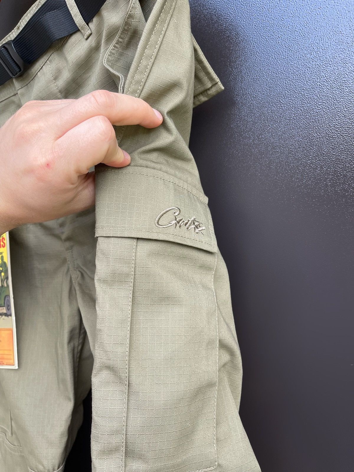 Corteiz Corteiz Guerrillaz Cargo Pants Tonal Khaki Combat Trousers Size US 32 / EU 48 - 6 Thumbnail