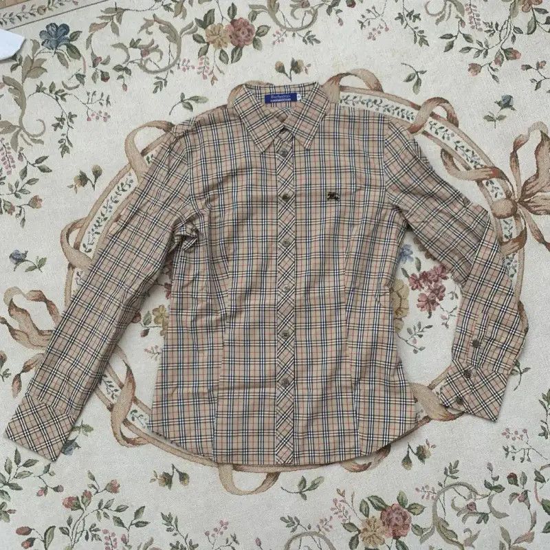 Burberry Burberry Khaki Cotton Check Long Sleeve Shirt Size M / US 6-8 / IT 42-44 - 1 Thumbnail