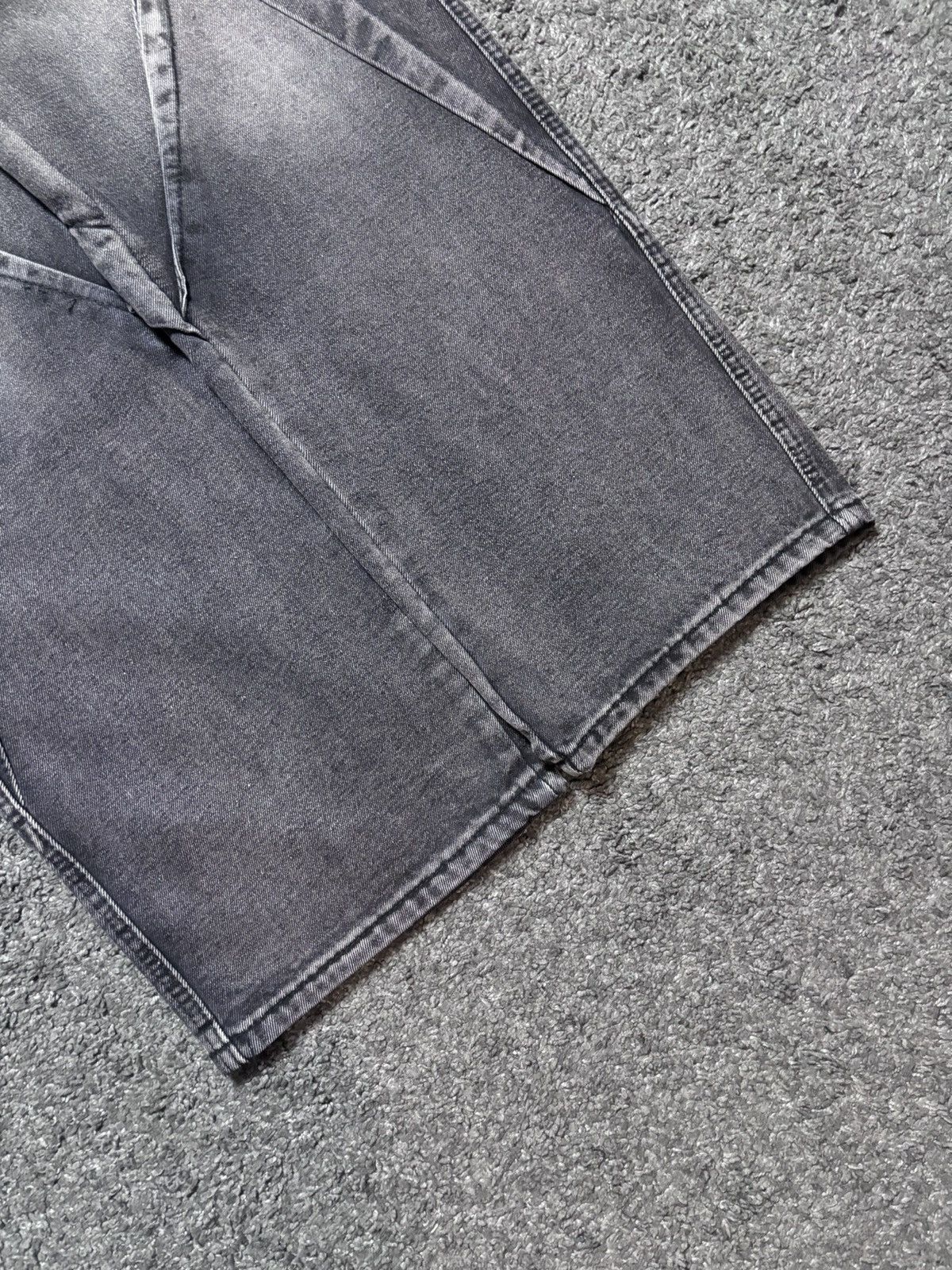 Jean × Vintage Vintage abstract art brutalist rare gray baggy jeans denim Size US 33 - 6 Thumbnail