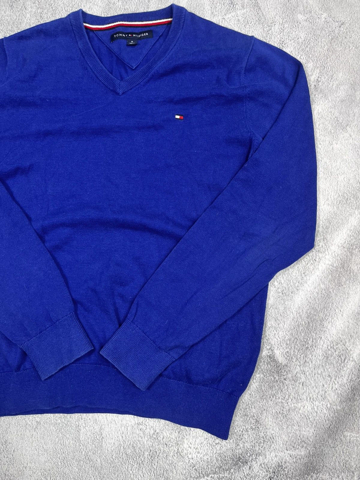 Tommy Hilfiger × Vintage Vintage Y2K Tommy Hilfiger sweater old money style size М Size US M / EU 48-50 / 2 - 4 Thumbnail