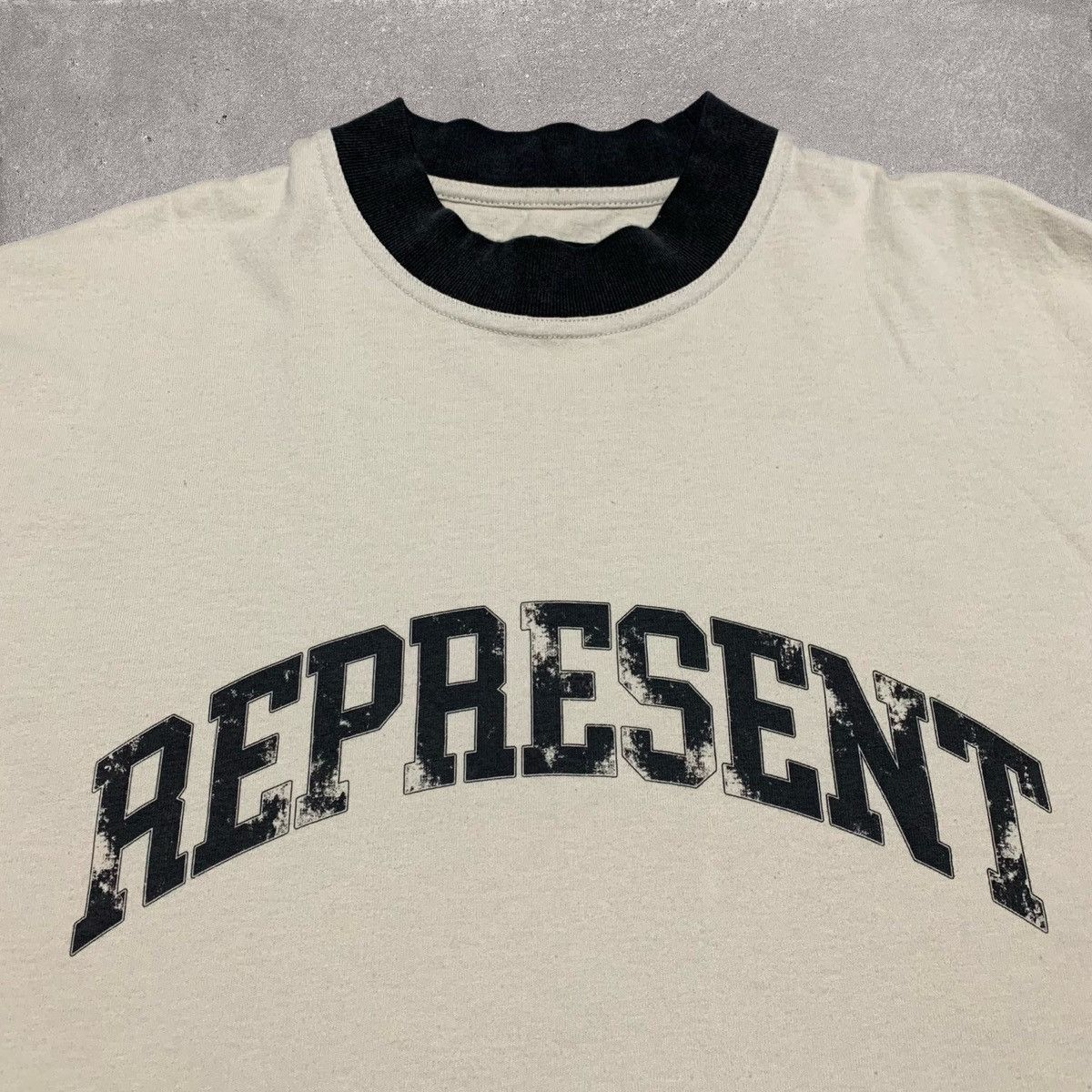 Represent Clo. Represent XS Arched Logo Vintage White Tee Size US XS / EU 42 / 0 - 3 Thumbnail