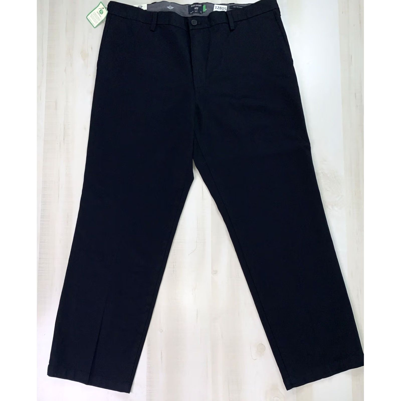 Dockers Dockers Signature Iron Free Khaki Classic Fit Straight Leg Pants 40x32 Black NWT Mens Pants Size US 40 / EU 56 - 3 Thumbnail