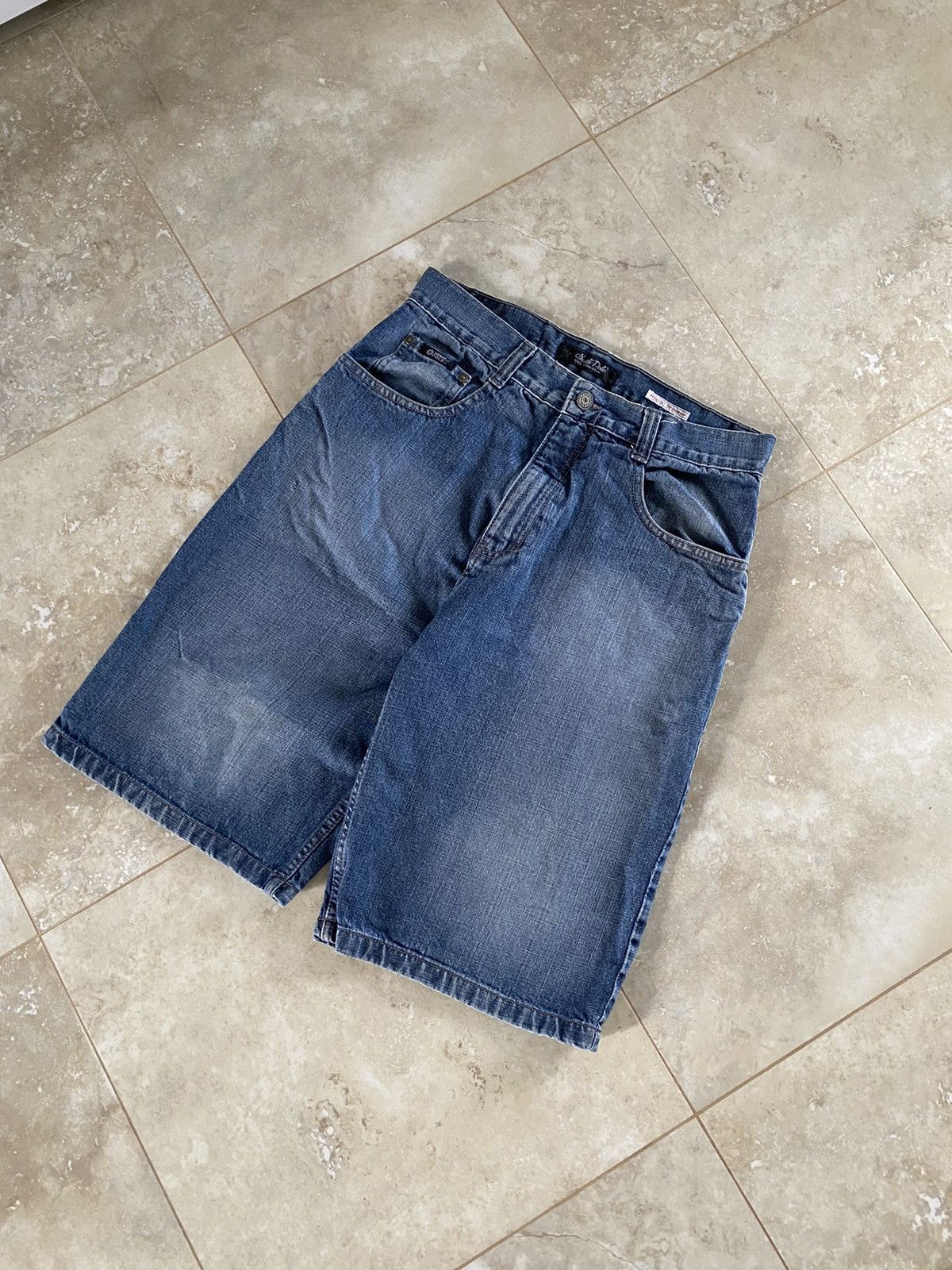 Southpole Vintage Basic SouthPole Baggy Shorts Washed Faded Denim Y2K Size US 32 / EU 48 - 4 Thumbnail