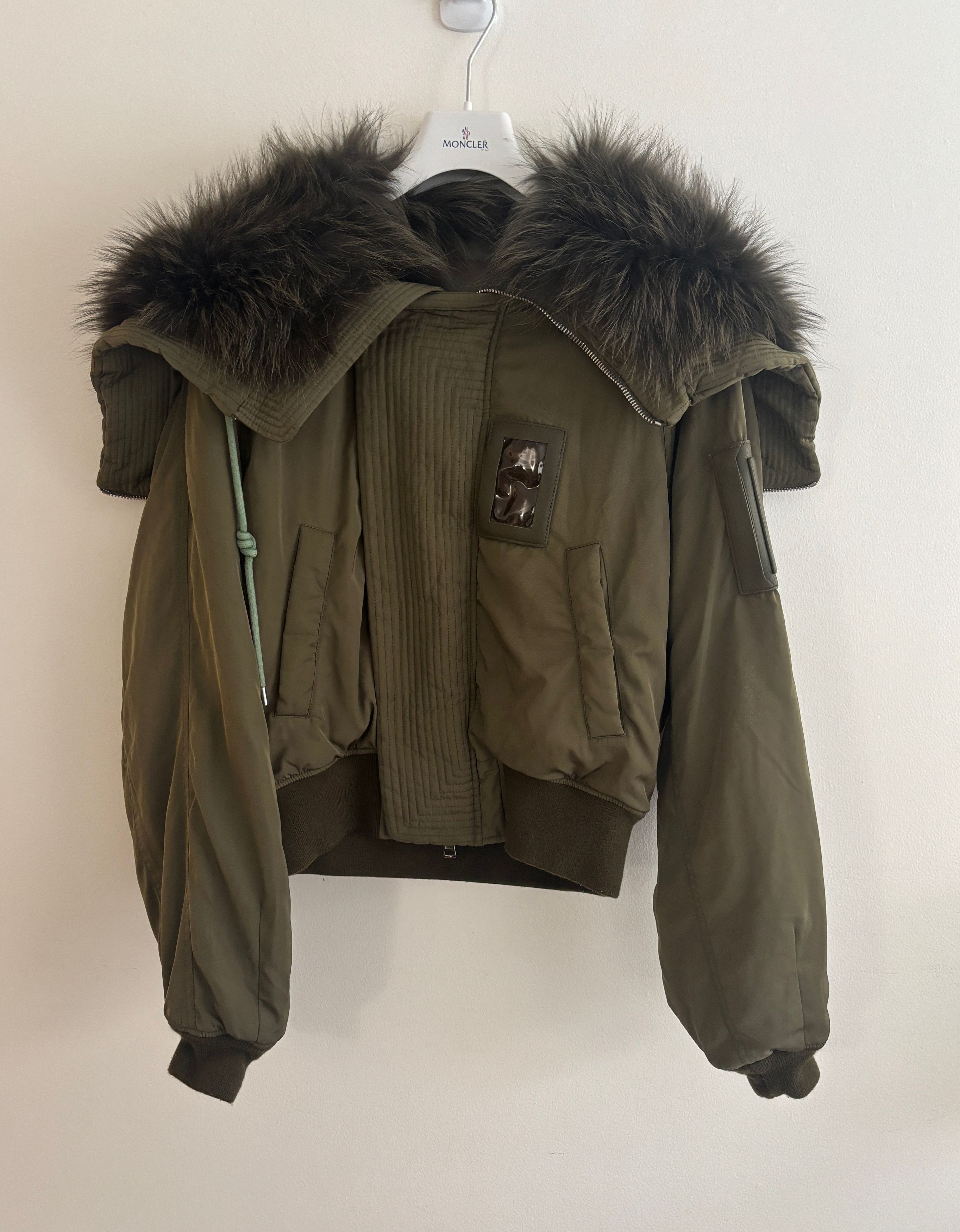 Juun.J $2925 Olive N2-B Flight Bomber Jacket Fur Hood - M-L Size US S / EU 44-46 / 1 - 5 Thumbnail