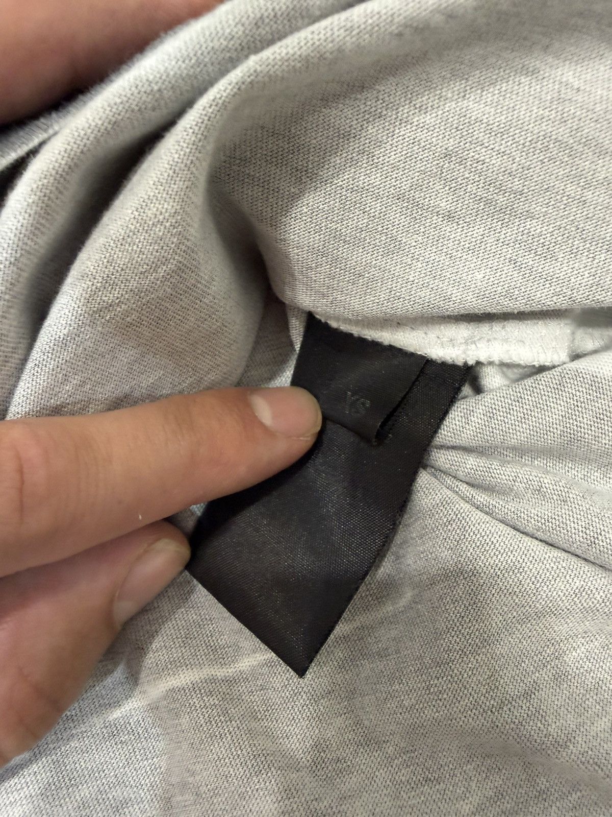 Vetements Vetements AW18 Weltzschmerz Trompe l’oeil shirt Size US XL / EU 56 / 4 - 5 Thumbnail