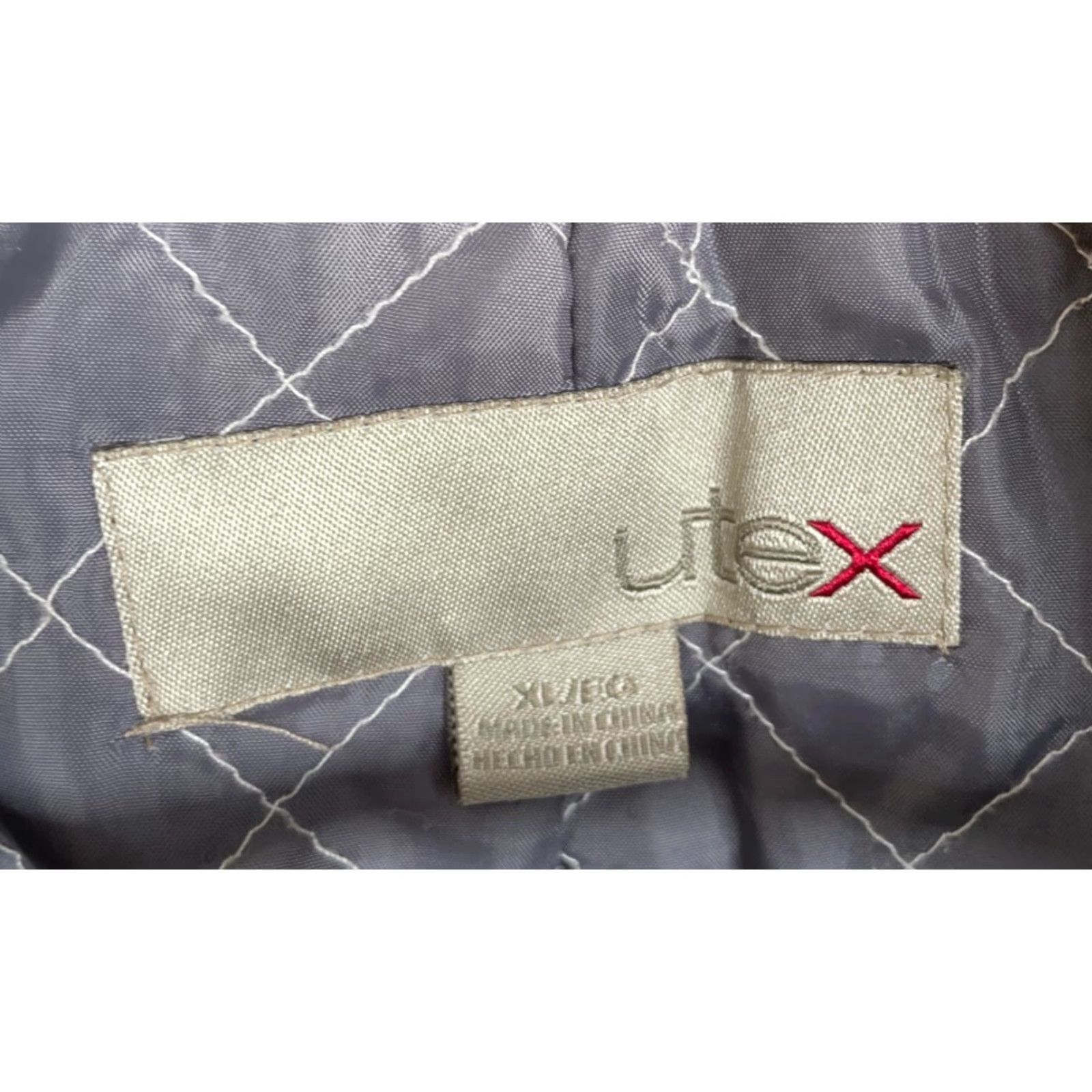 Vintage VINTAGE UTEX Quilted Wool Flannel Shirt Jacket Men's XL Dark Gray Blue Plaid Shacket Size US XL / EU 56 / 4 - 4 Thumbnail
