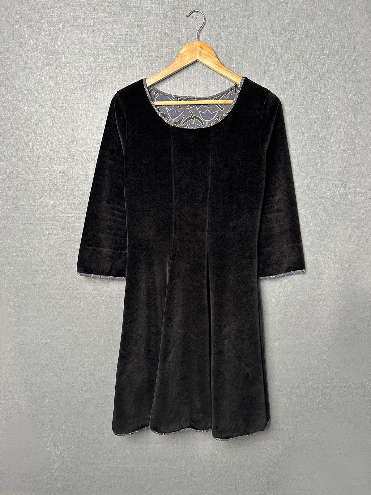 Gudrun Sjoden GUDRUN SJODEN Dress Black Velour 3/4 Sleeve Organic Cotton Size M / US 6-8 / IT 42-44 - 1 Thumbnail