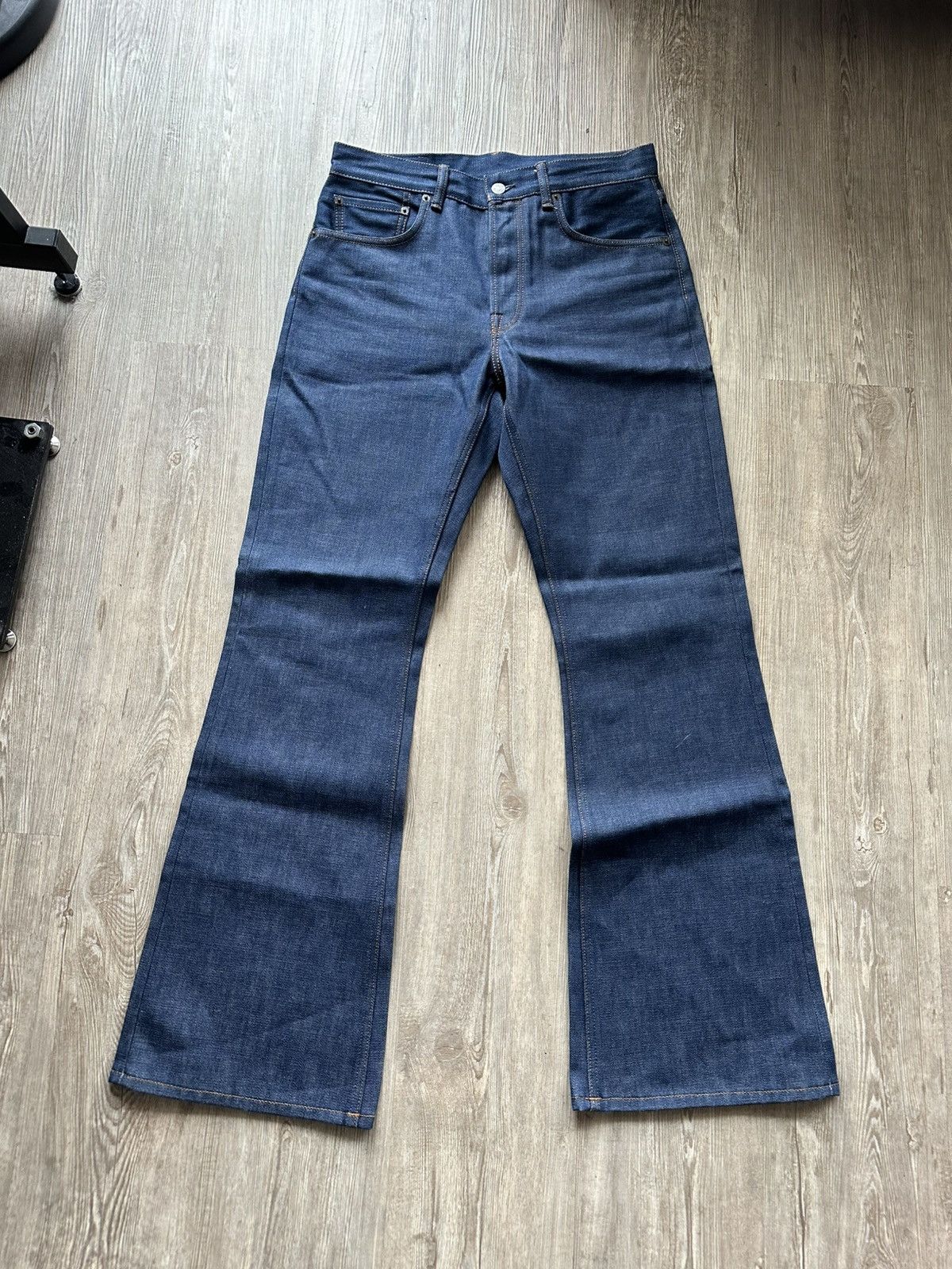 Acne Studios Acne Studios 1992 Raw Flared Bootcut Denim. 31 Size US 31 - 1 Thumbnail