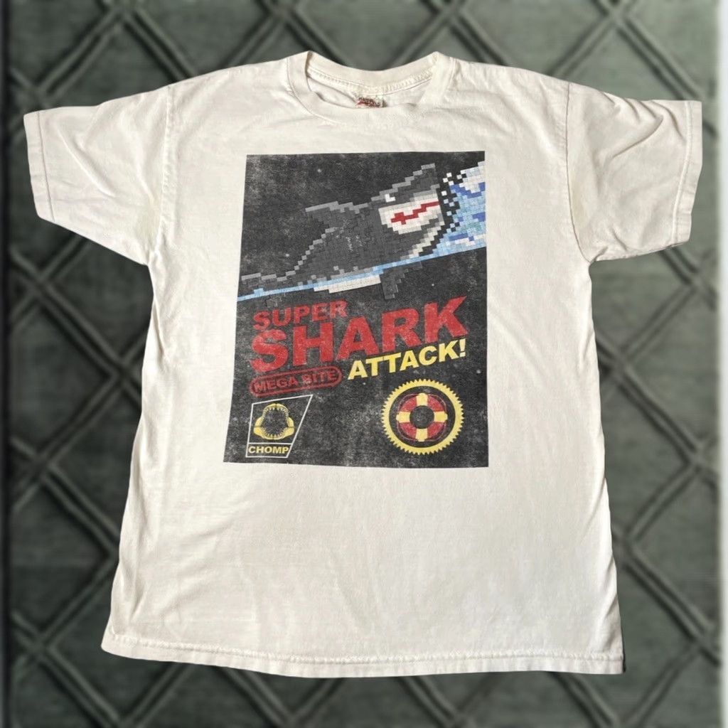 Vintage VINTAGE SHARKS T-Shirt Mens M White Alstyle Graphic Print 80s 90s Old School Gaming Cartoon Retro Size US M / EU 48-50 / 2 - 1 Thumbnail