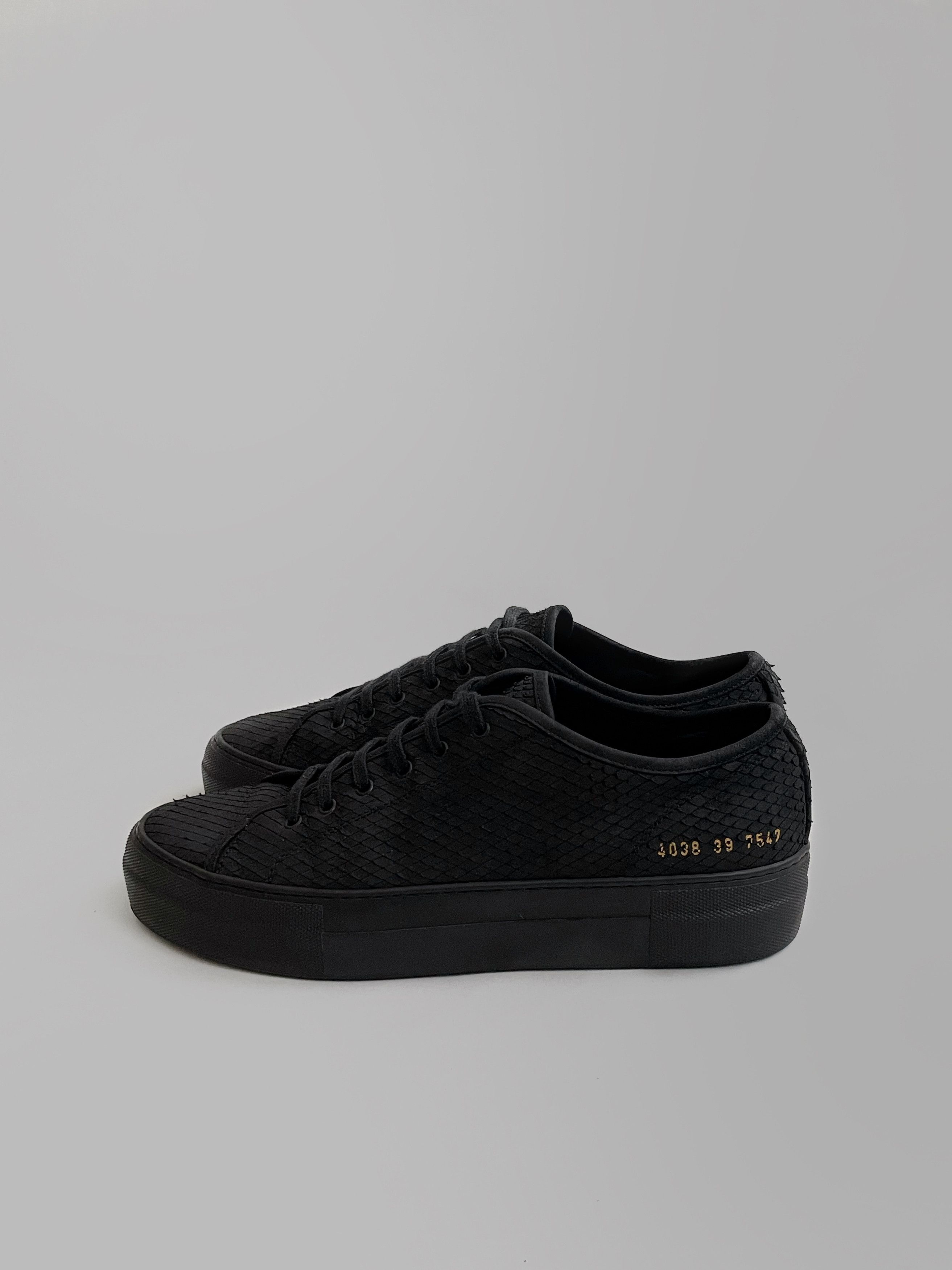 Common Projects Woman by Common project leather black shoes Size US 7.5 / IT 37.5 - 7 Thumbnail