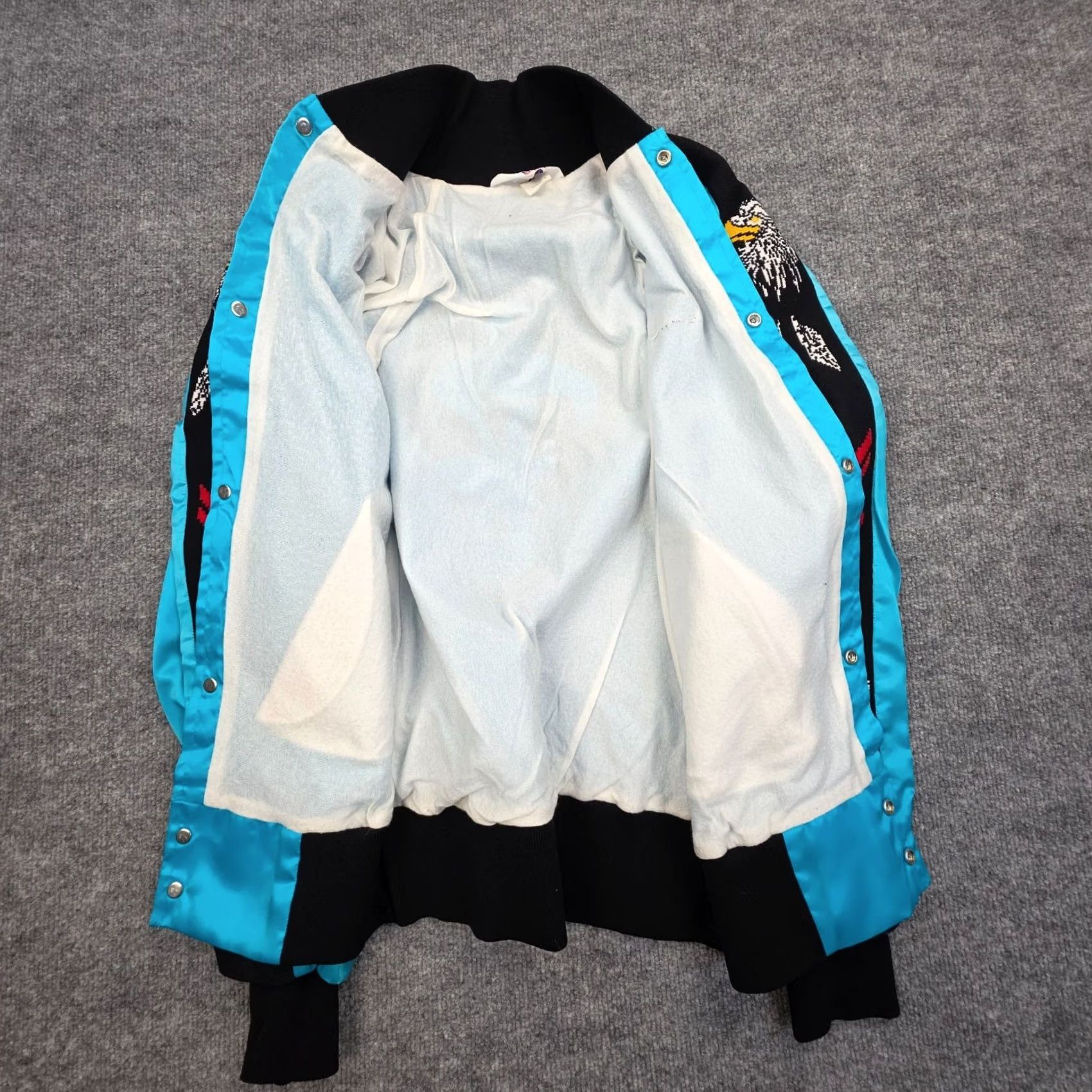 Cherokee WESTARK Satin Jacket Men’s Medium Blue Aztec Cherokee Embroidered Native Eagle Bomber Jacket Size US M / EU 48-50 / 2 - 3 Thumbnail