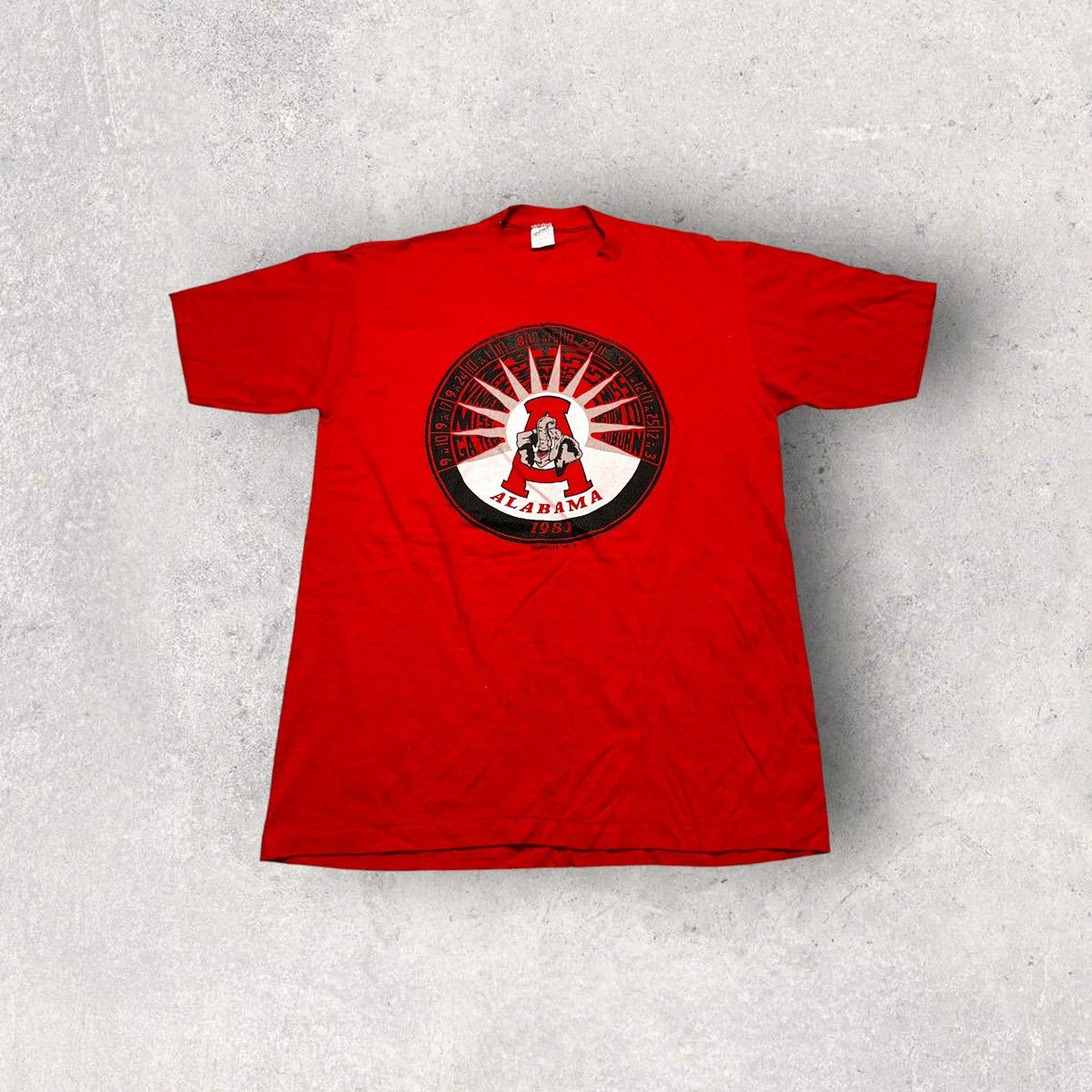 NCAA × Vintage Vintage Alabama Crimson Tide Football tee Size US L / EU 52-54 / 3 - 1 Thumbnail