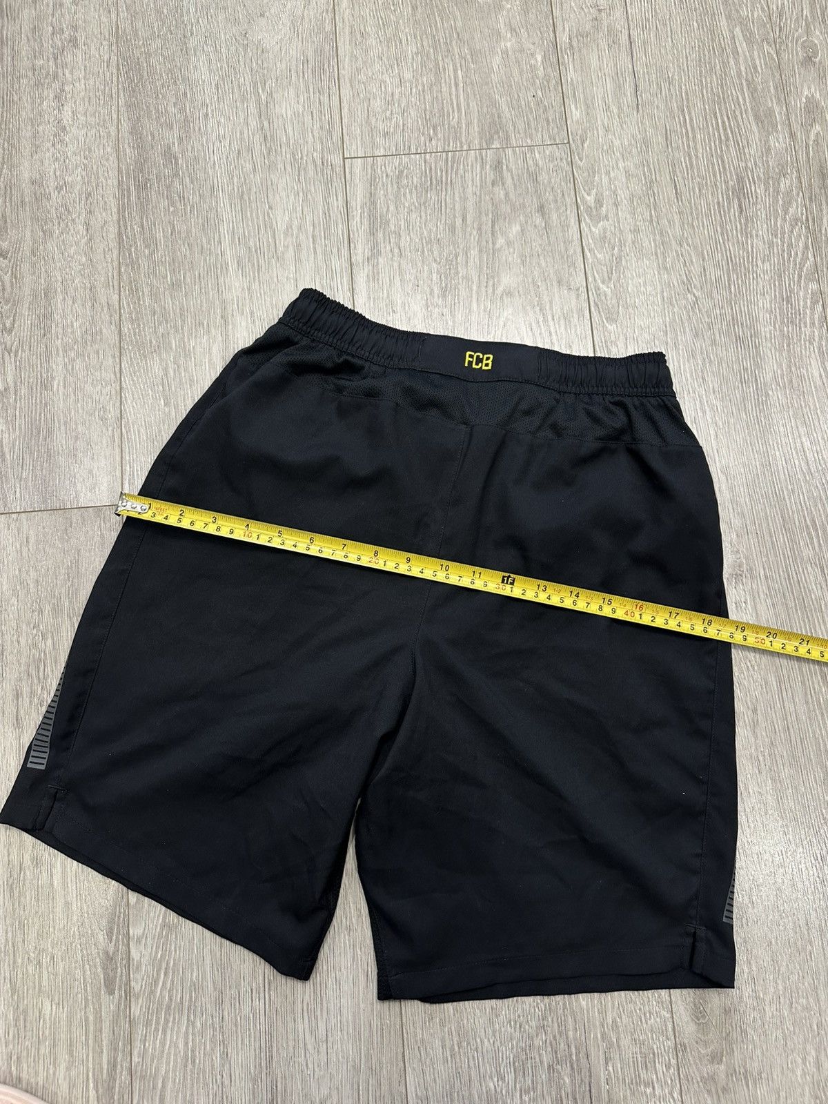 Nike FC Barcelona 2011 2012 Away Football Soccer Shorts Nike sz S Size US 29 - 13 Thumbnail