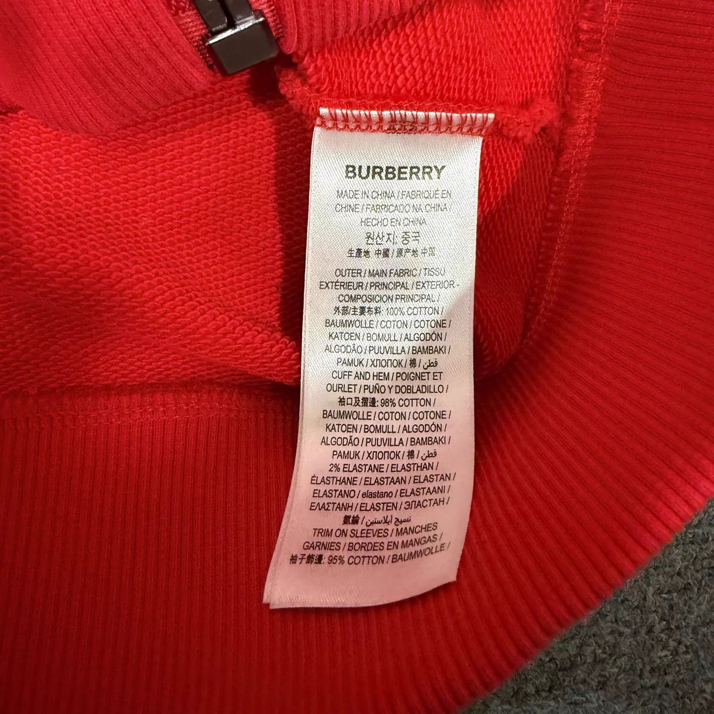 Burberry Burberry red check logo zip hood cardy S 99new Size US S / EU 44-46 / 1 - 4 Thumbnail