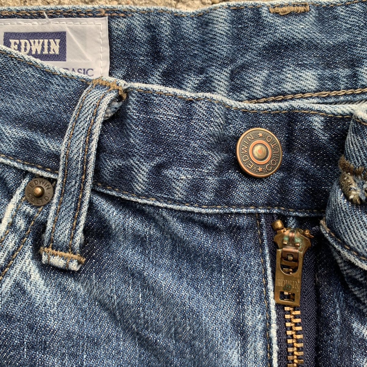 Edwin Vintage Edwin 402 Japan Distressed Denim Jeans W29 Size US 29 - 8 Thumbnail