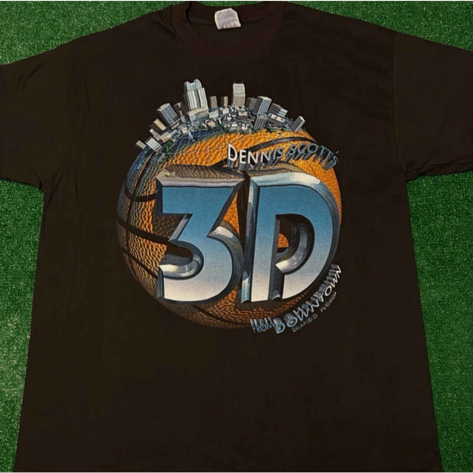 Vintage VINTAGE Orlando Magic Dennis Scott Big Graphic From Downtown VTG Shirt XL Men T-Shirt Black 90s Basketball Sports Hip Hop Magic Shirt XL Mens Size US XL / EU 56 / 4 - 3 Thumbnail