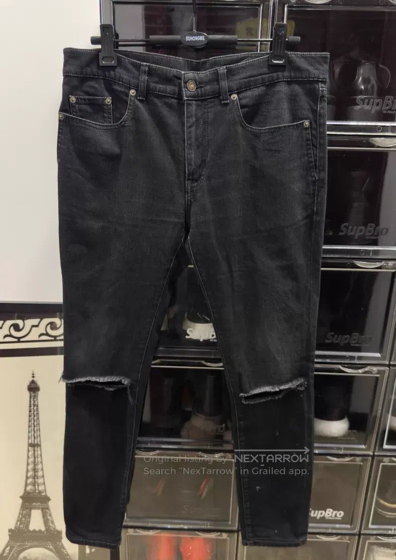 Saint Laurent Paris Saint Laurent Paris Black Hole Denim Pants i Size US 32 / EU 48 - 1 Thumbnail