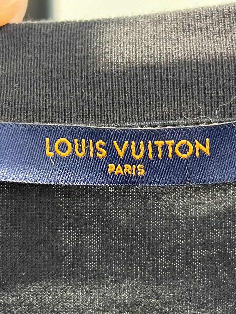 Louis Vuitton LOUIS VUITTON 2054 Thermal Short Sleeve 2501-Nextarrow Size US XXL / EU 58 / 5 - 6 Thumbnail