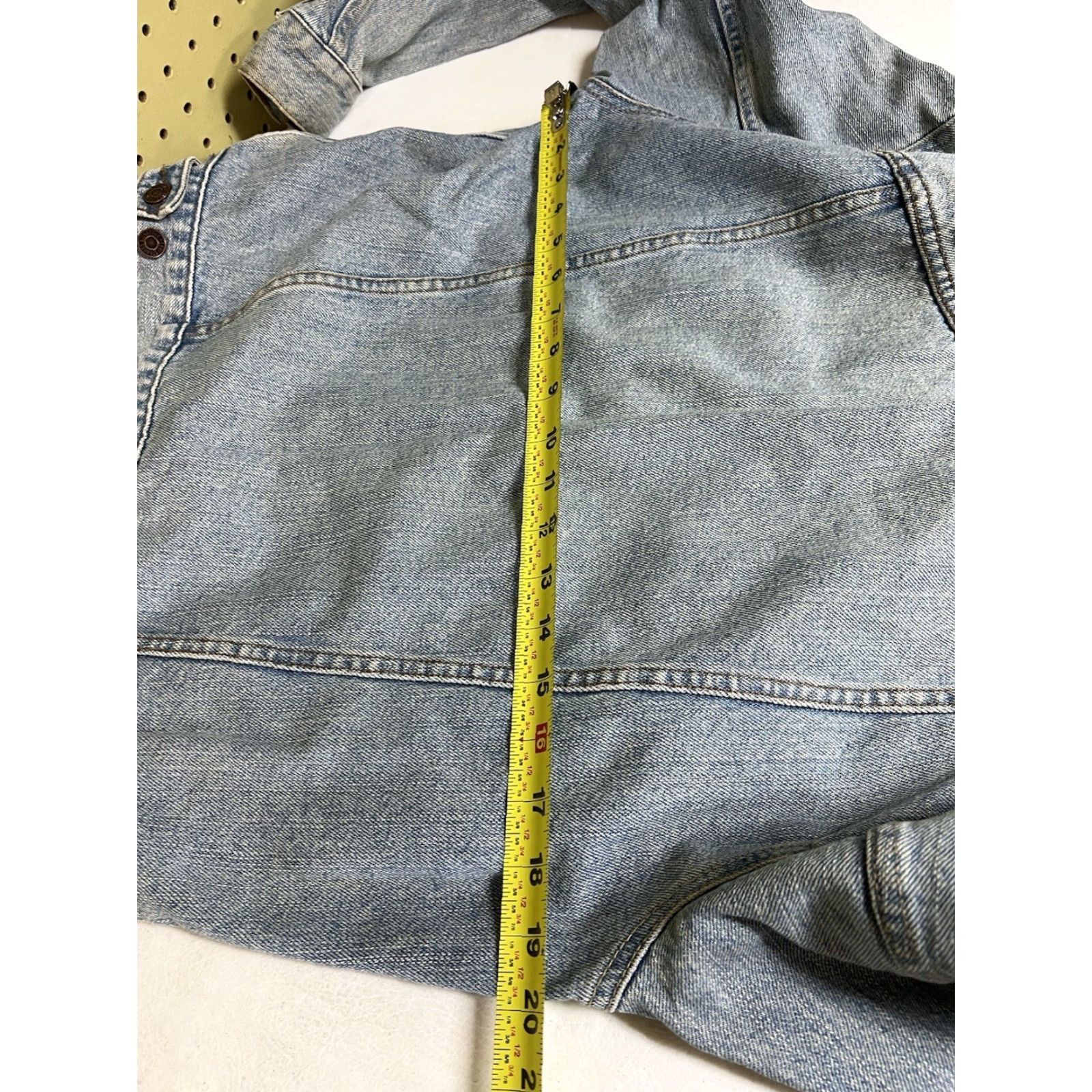 Levi's VTG Levi's Trucker Denim Jacket Mens M Medium Blue 90s 80s Signature Collared Pockets Logo Embroidered Short Jacket Casual Workwear USA Western Man Size US 31 - 7 Thumbnail
