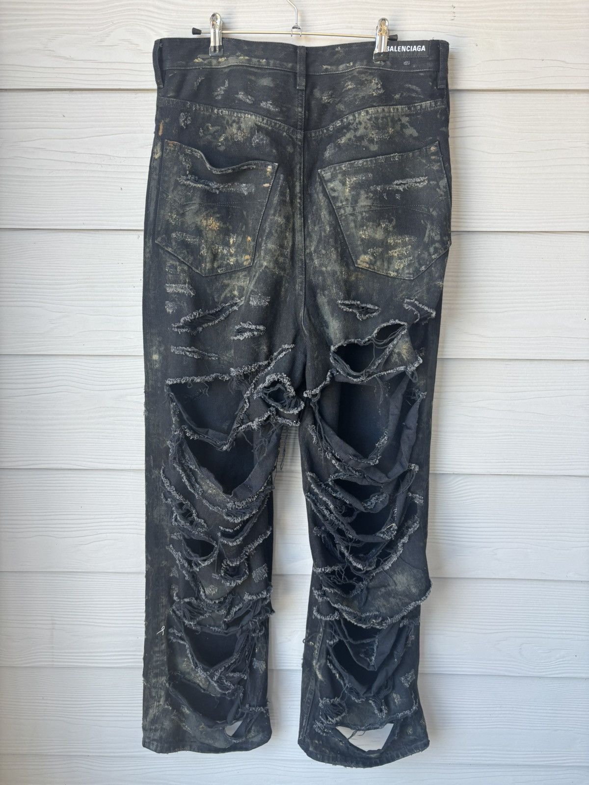 Balenciaga Balenciaga Super Destroyed Baggy Mud Denim Size US 31 - 4 Thumbnail