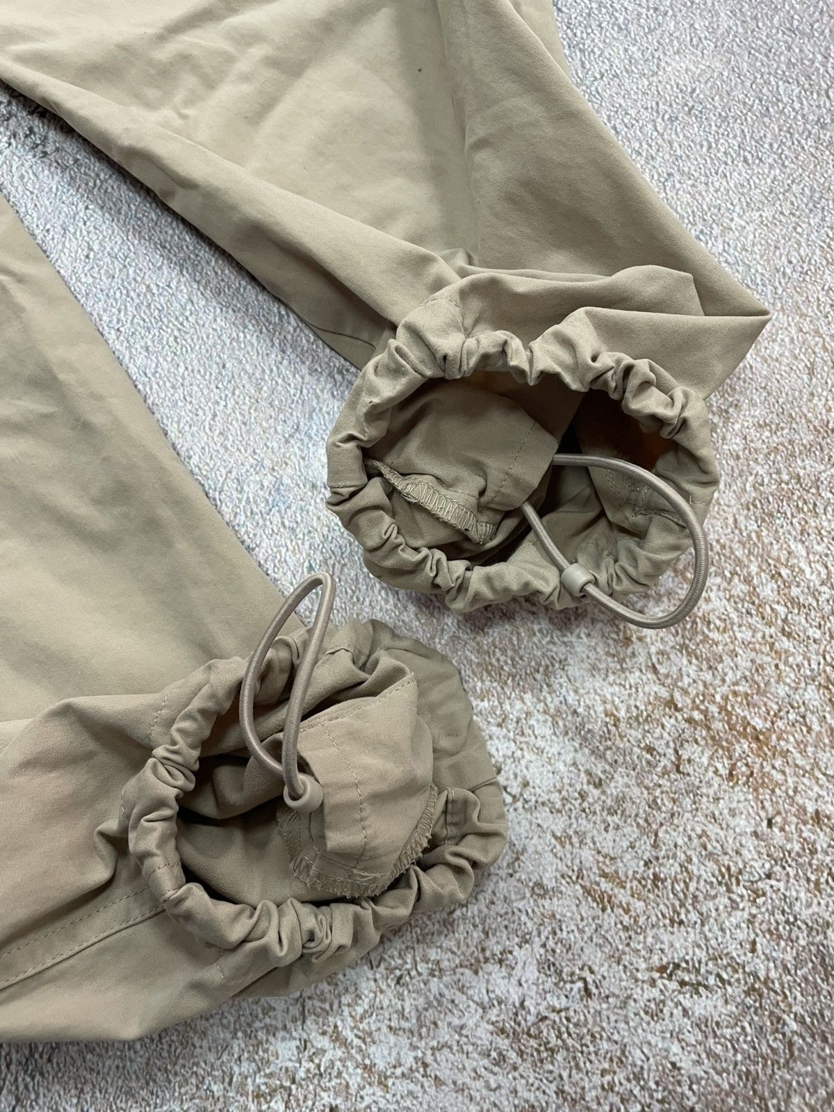 Nike Vintage Nike Small Logo Beige Cargo Pants Size US 32 / EU 48 - 5 Thumbnail