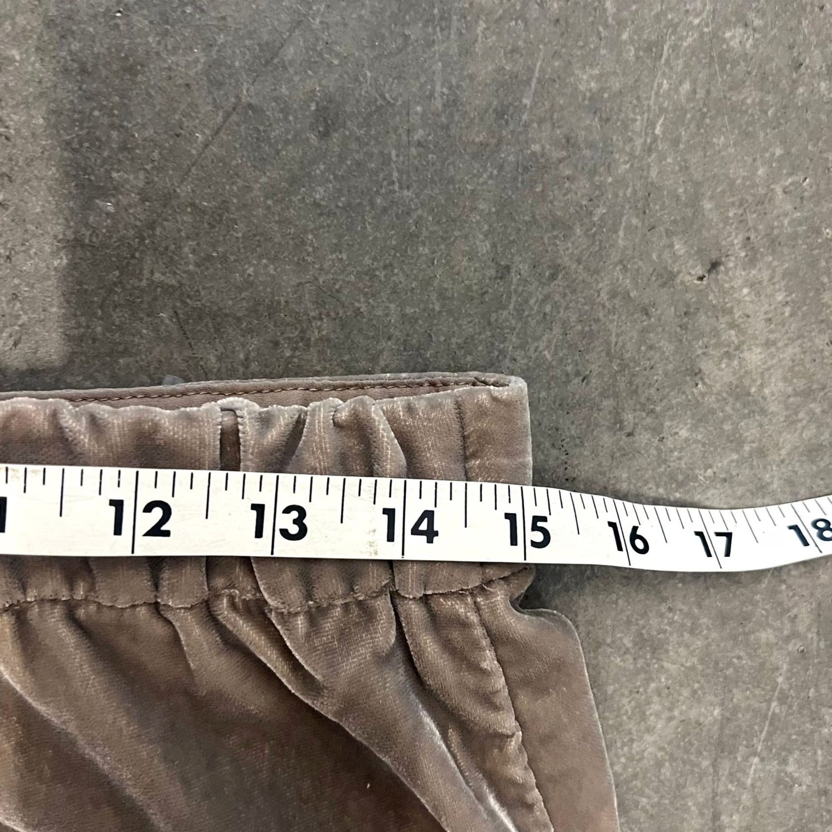 Gap VINTAGE Gap Velour Wide Leg High Waist Flare Beige Trouser Pants 10 Women Modern Comfort Relaxed Pull On Optical Brown? Size 32" / US 10 / IT 46 - 6 Thumbnail
