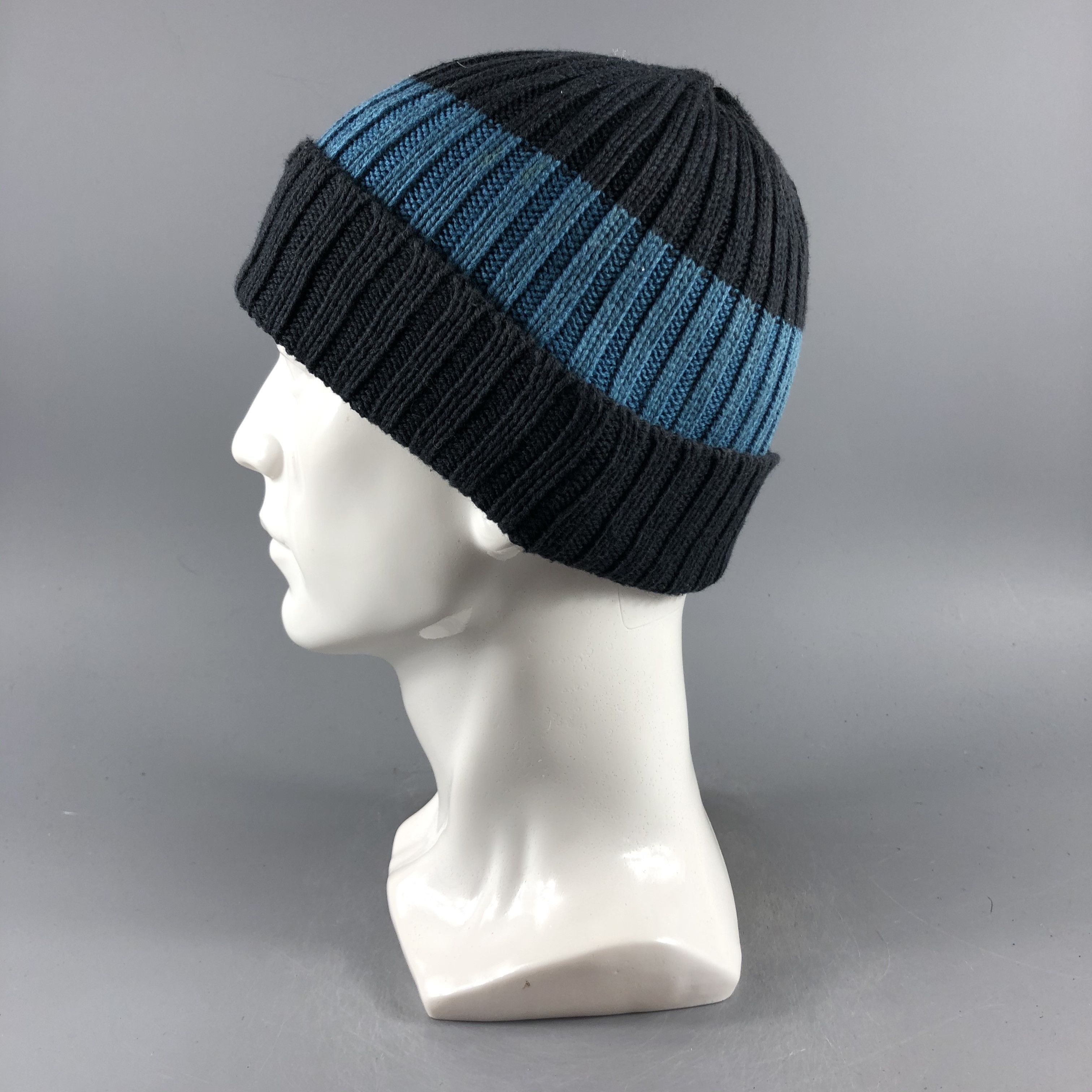 Japanese Brand × Vintage Unknown Minimalist Beanie Snow Hat Snow Cap -D406 Size ONE SIZE - 1 Thumbnail