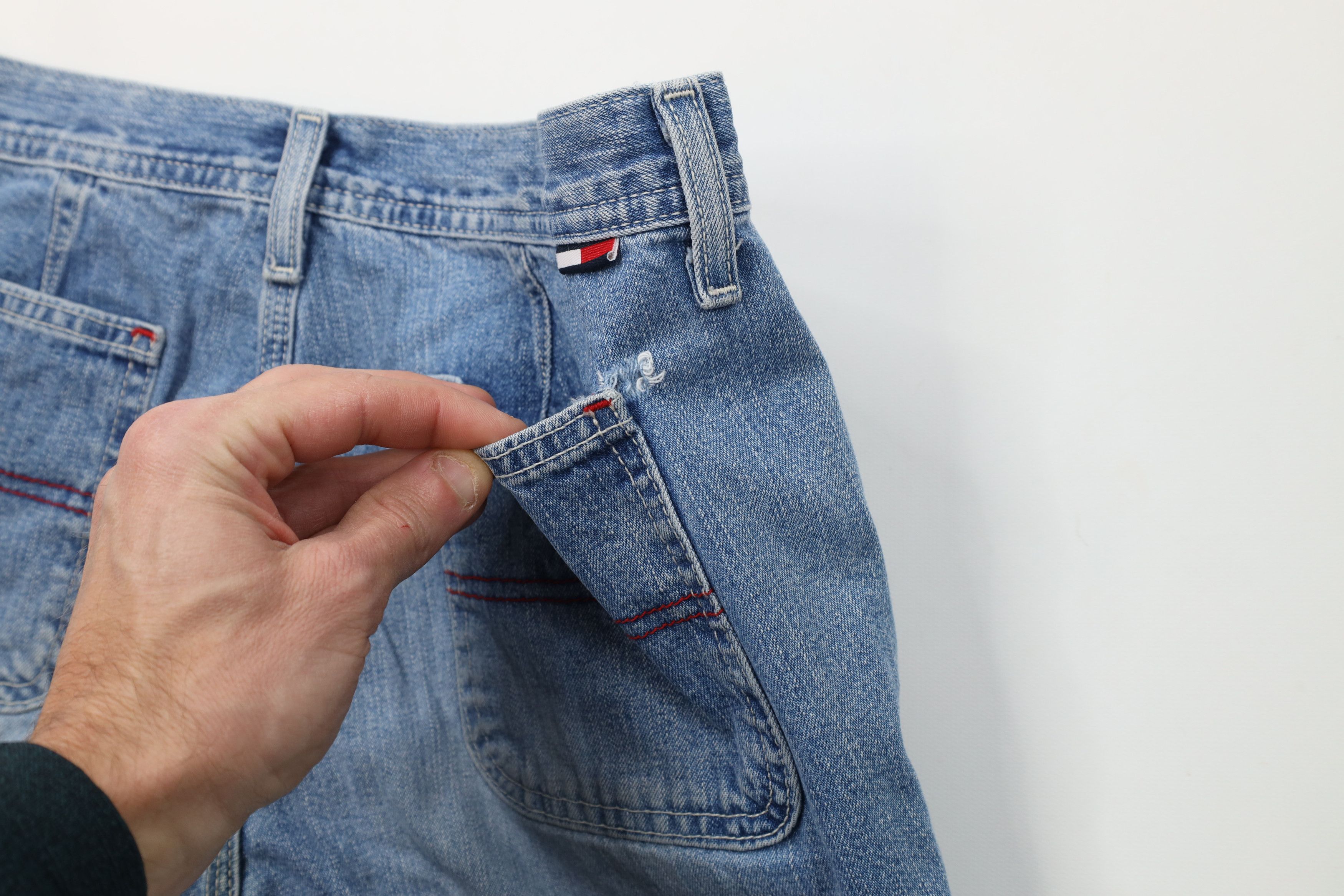 Tommy Hilfiger Vintage 90s Y2K Tommy Hilfiger Denim Jean Shorts Blue Size 25" / US 0 / IT 36 - 11 Thumbnail
