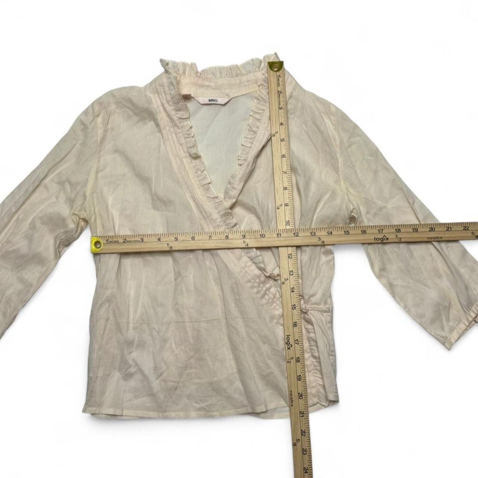 Other Soft romantic wrap blouse light cream/champagne size small Size S / US 4 / IT 40 - 3 Thumbnail