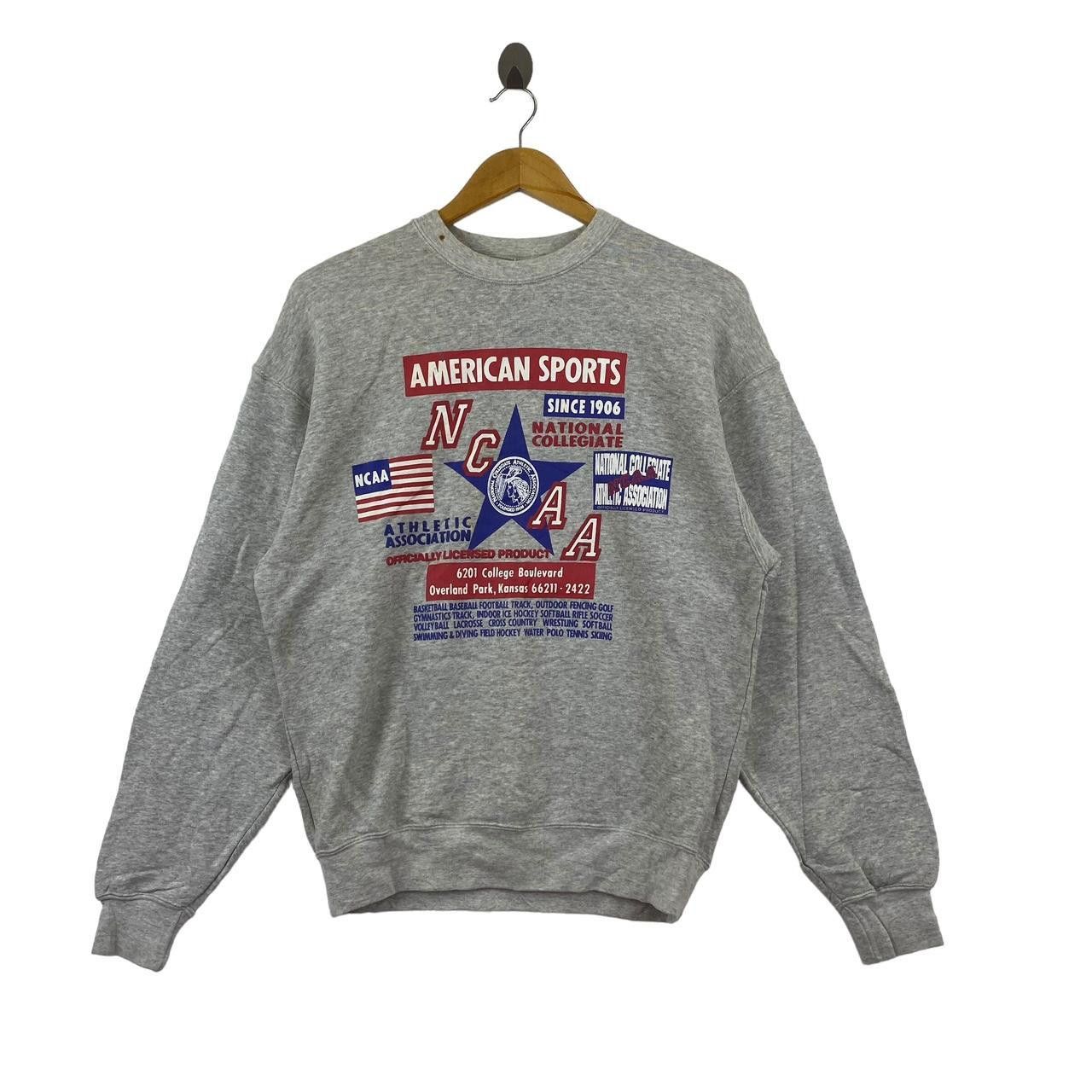 NCAA NCAA NATIONAL COLLEGE Athletic Embossed Sweatshirt Sweater Size M / US 6-8 / IT 42-44 - 1 Thumbnail