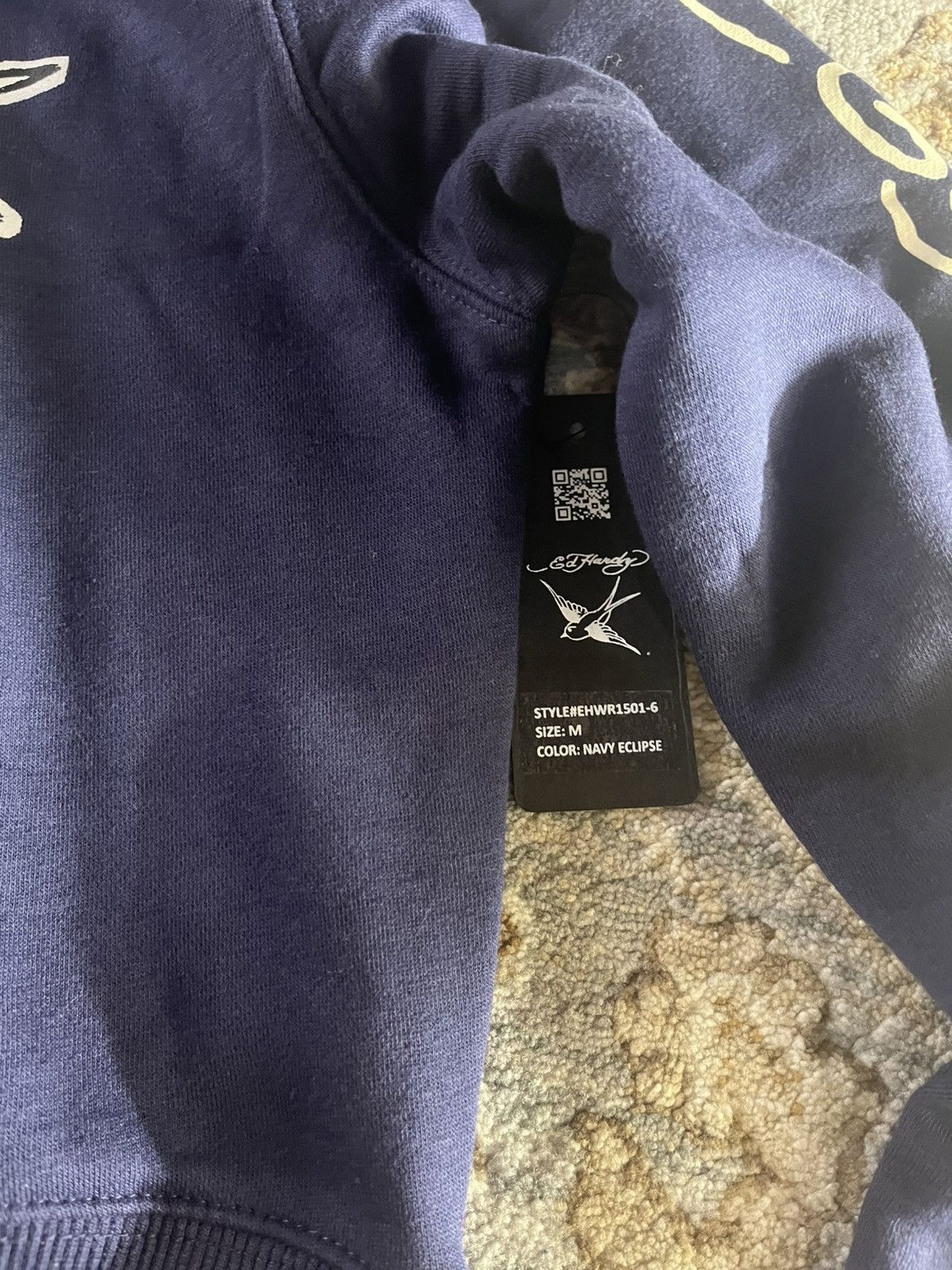 CROPPED GAPHIC ED HARDY HOODIE NWT M