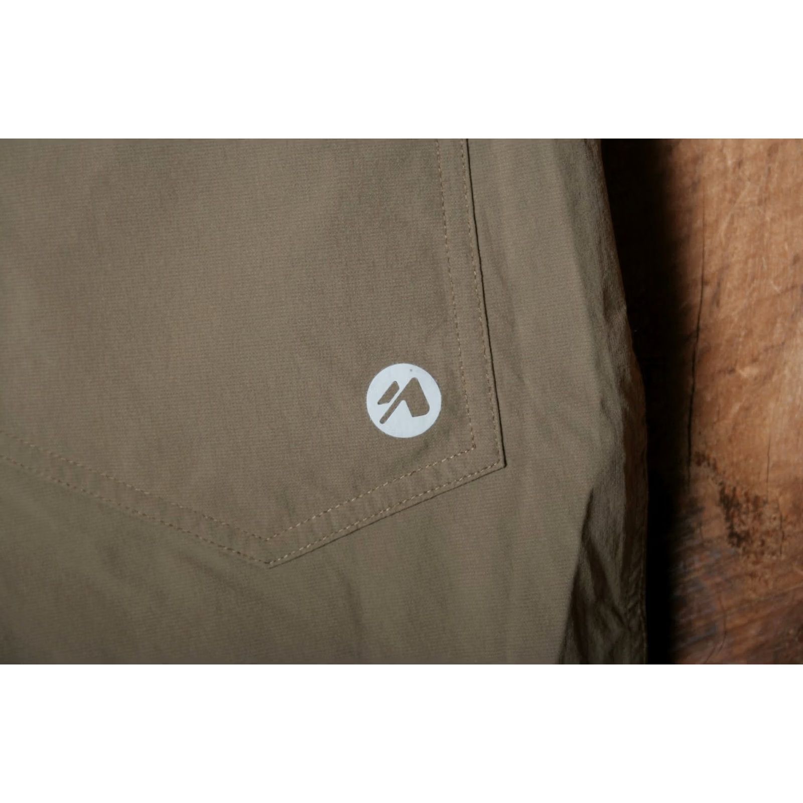 Vintage TATOO Stone Brown Stretch Nylon Blend Hiking Shorts Men's M Sz. M Cargo Nylon/Elastane Blend Brown Hiking Shorts Mens Gear Size US 31 - 4 Thumbnail