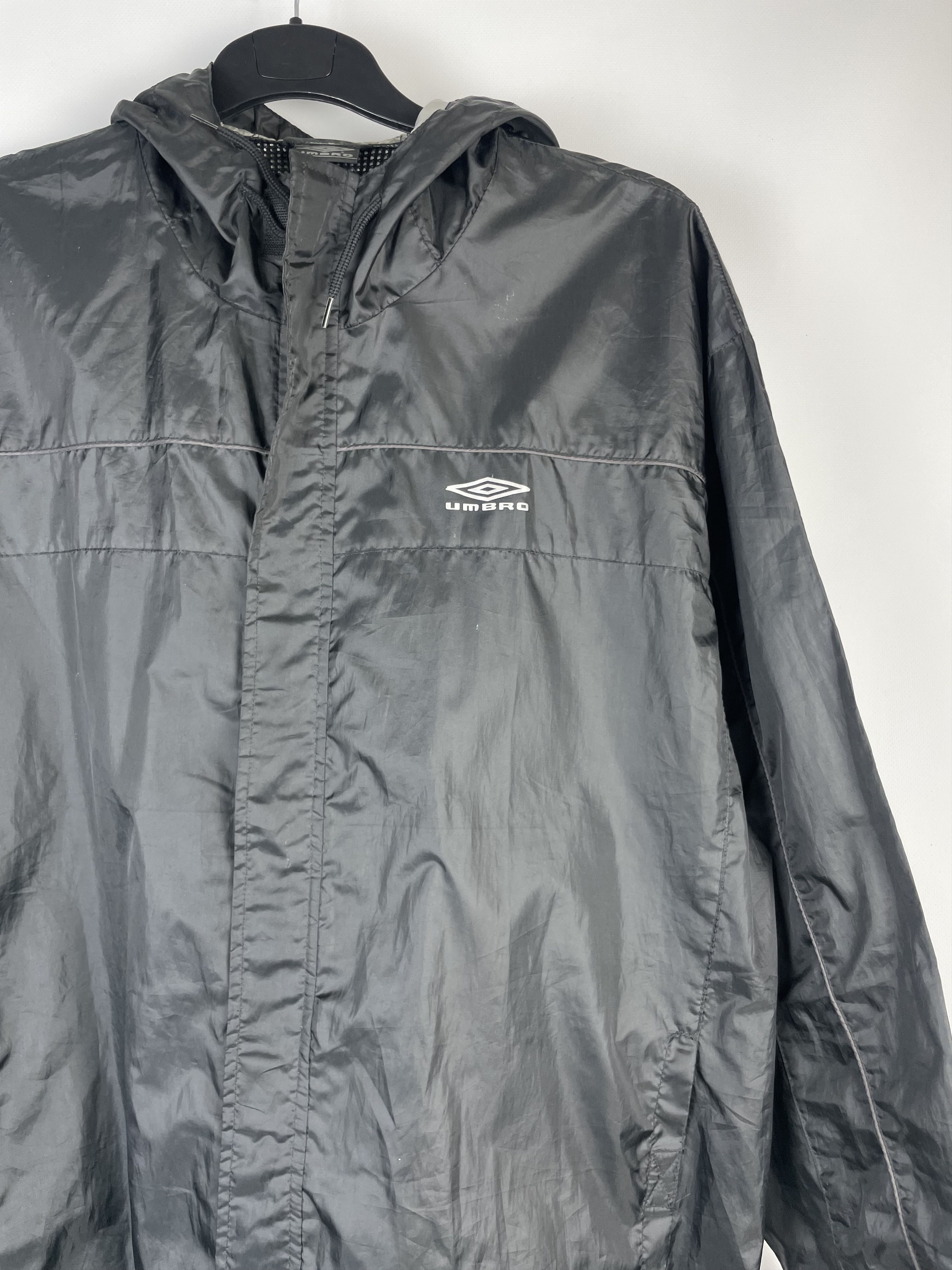 Other Vintage Umbro Nylon Windbreaker Size US XXL / EU 58 / 5 - 3 Thumbnail