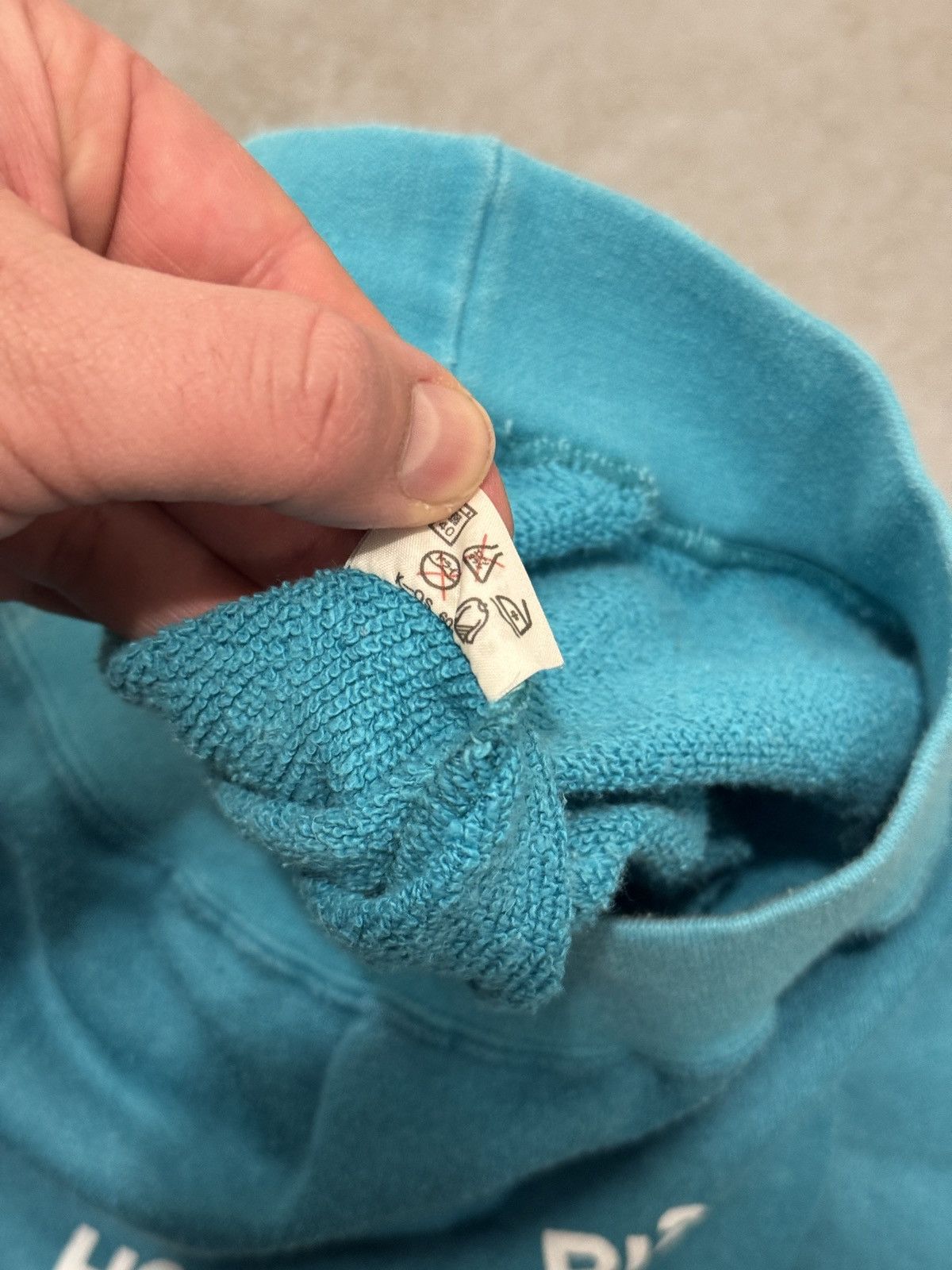 Vintage *RARE* 90s JAPAN WORLD GYM CREWNECK SWEATER GYM FITNESS Size US S / EU 44-46 / 1 - 16 Thumbnail