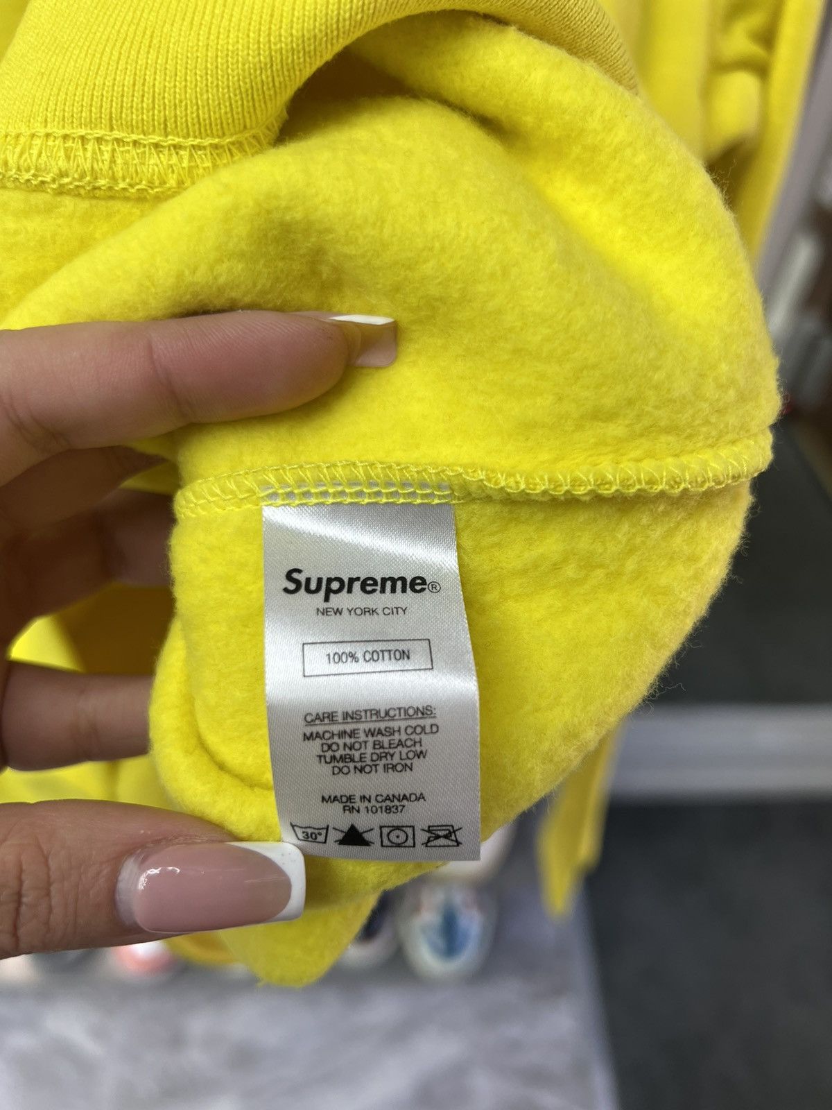 Supreme Supreme Underline Lemon Crewneck Size US L / EU 52-54 / 3 - 11 Thumbnail