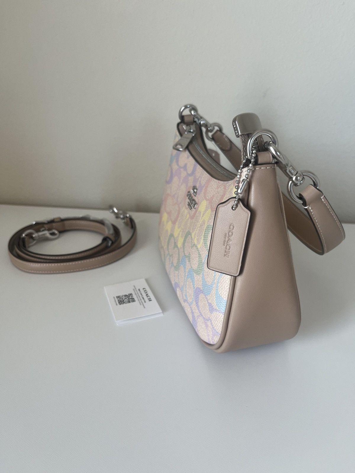 Coach Coach Teri Shoulder Bag In Rainbow Signature Canvas Size ONE SIZE - 4 Thumbnail